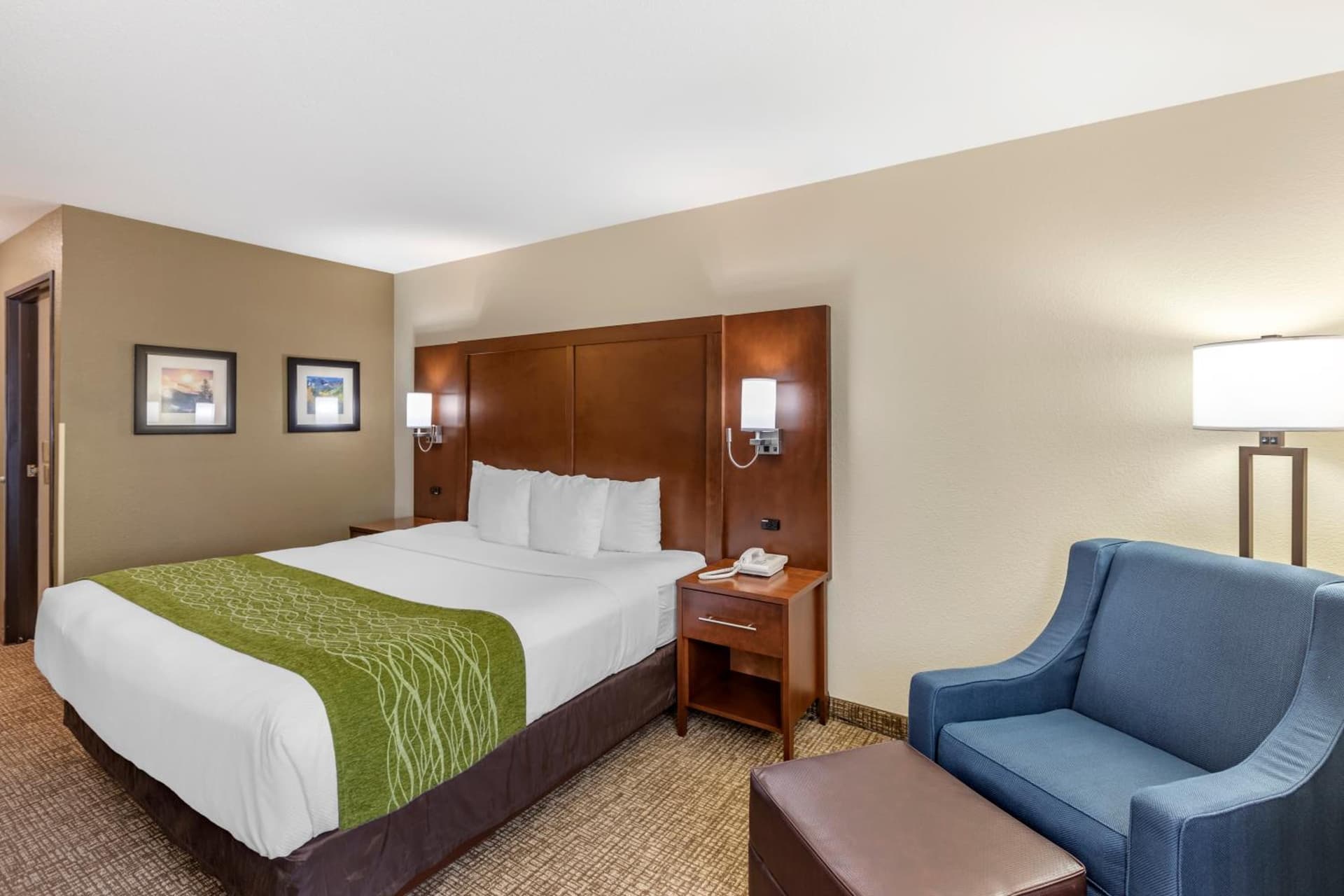 Comfort Inn & Suites Greeley gallery photo in Greeley, CO — image 20