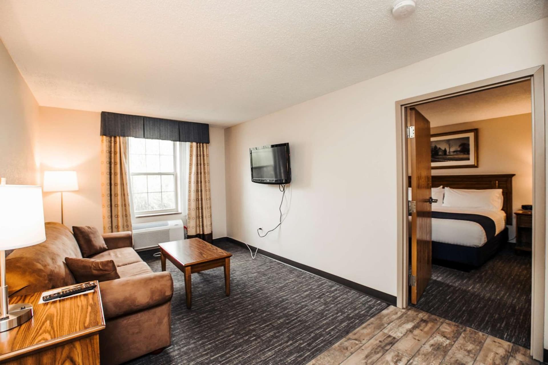 SureStay Plus by Best Western Elizabethtown Lancaster gallery photo in Elizabethtown, PA — image 44