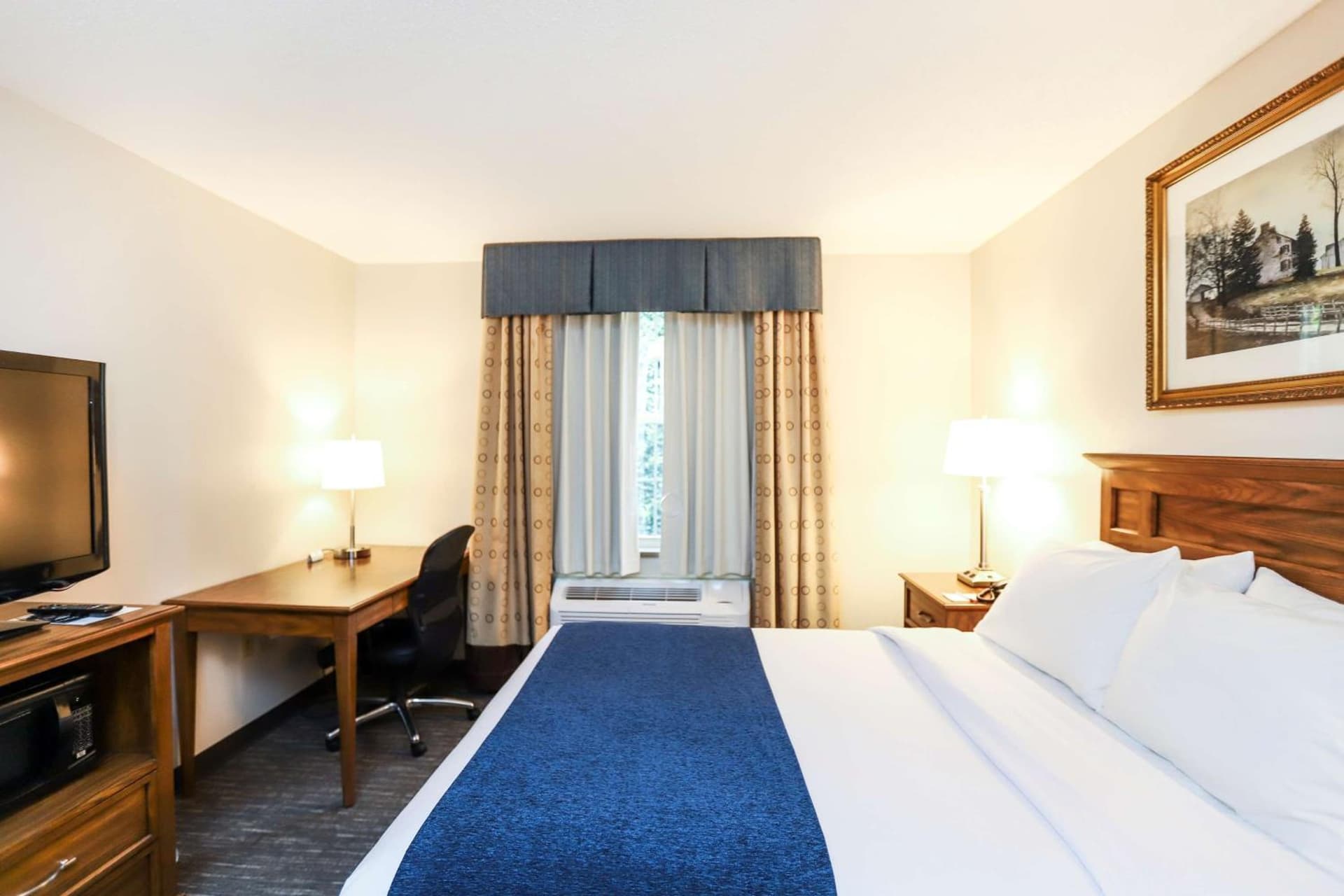 SureStay Plus by Best Western Elizabethtown Lancaster gallery photo in Elizabethtown, PA — image 9