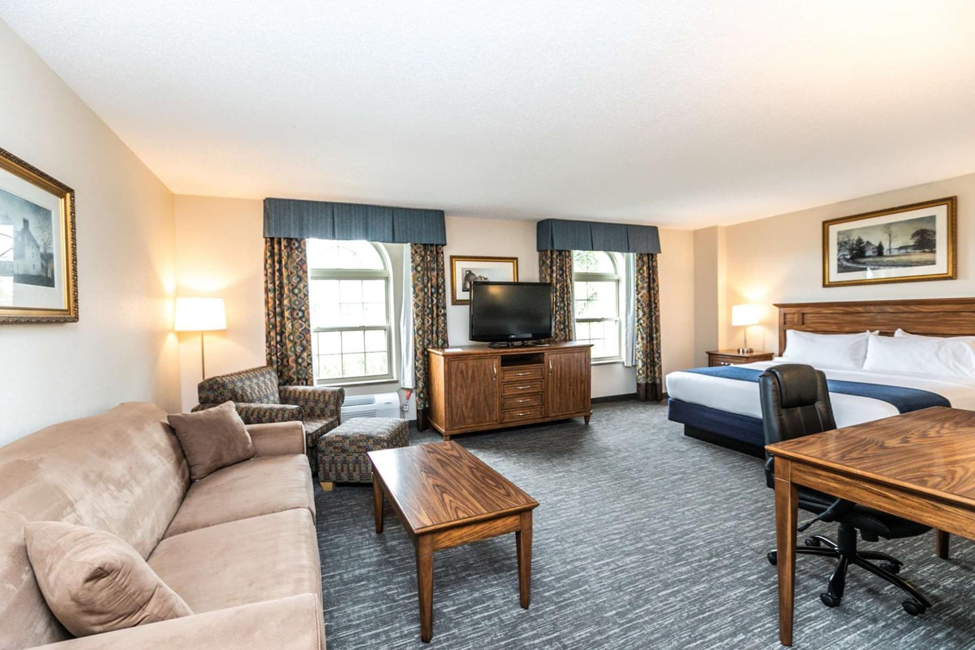 SureStay Plus by Best Western Elizabethtown Lancaster gallery photo in Elizabethtown, PA — image 49