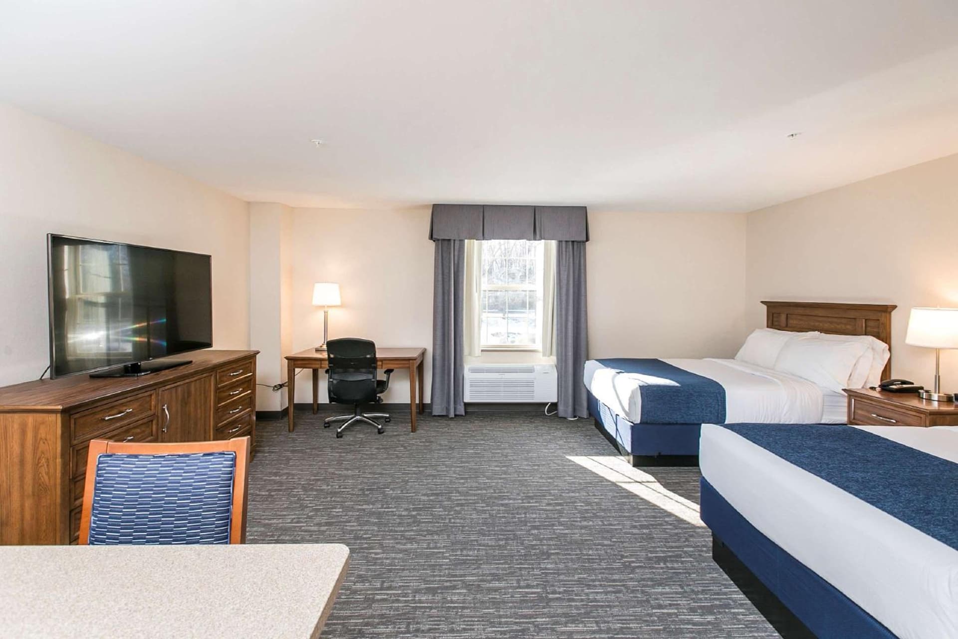 SureStay Plus by Best Western Elizabethtown Lancaster gallery photo in Elizabethtown, PA — image 69