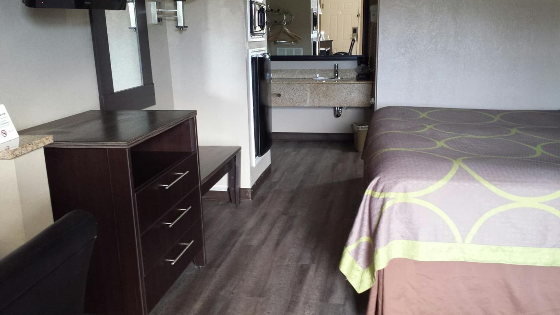 Super 8 by Wyndham Murfreesboro interior in Murfreesboro, TN — gallery photo 2