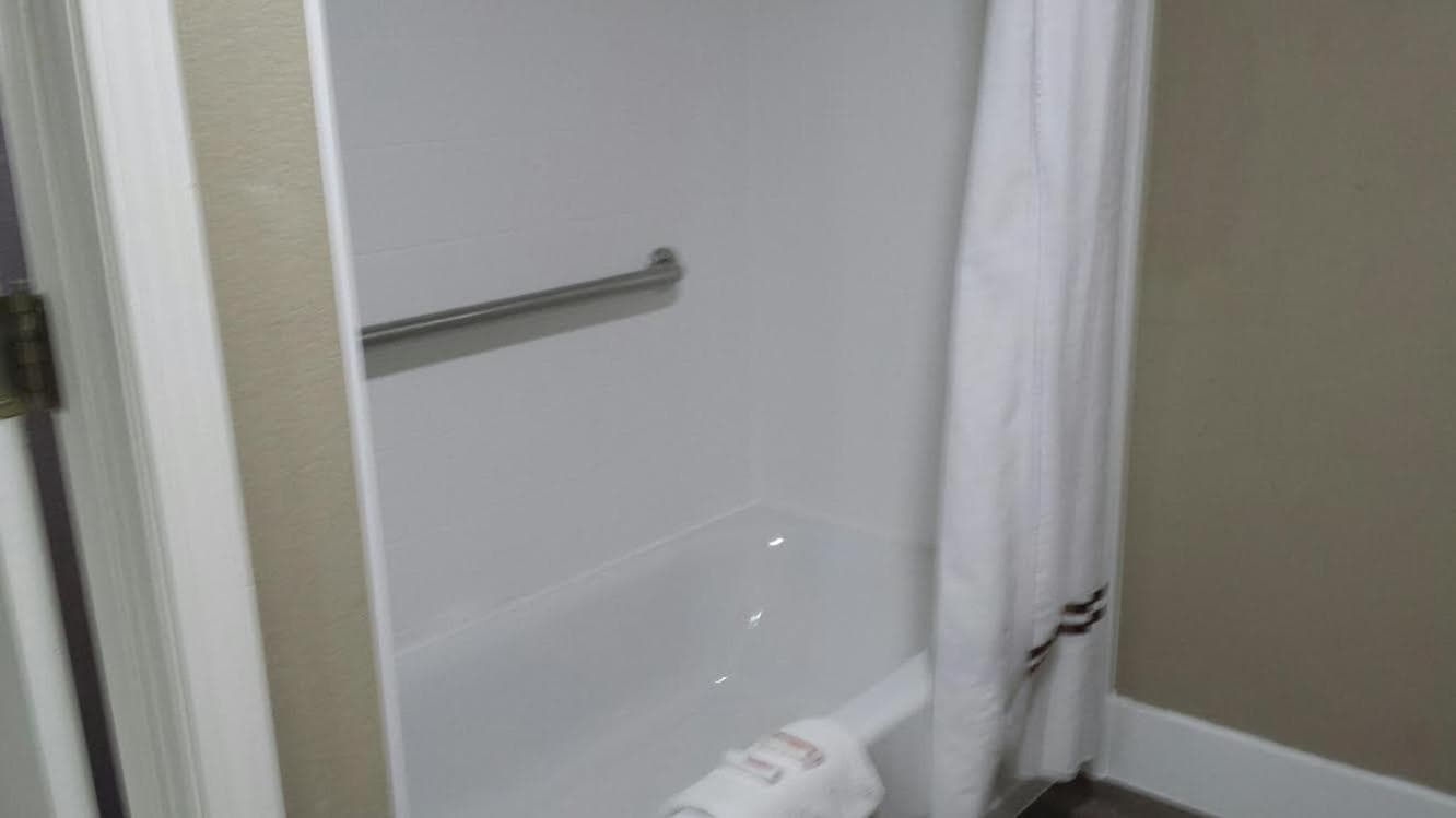 Super 8 by Wyndham Murfreesboro gallery photo in Murfreesboro, TN — image 28