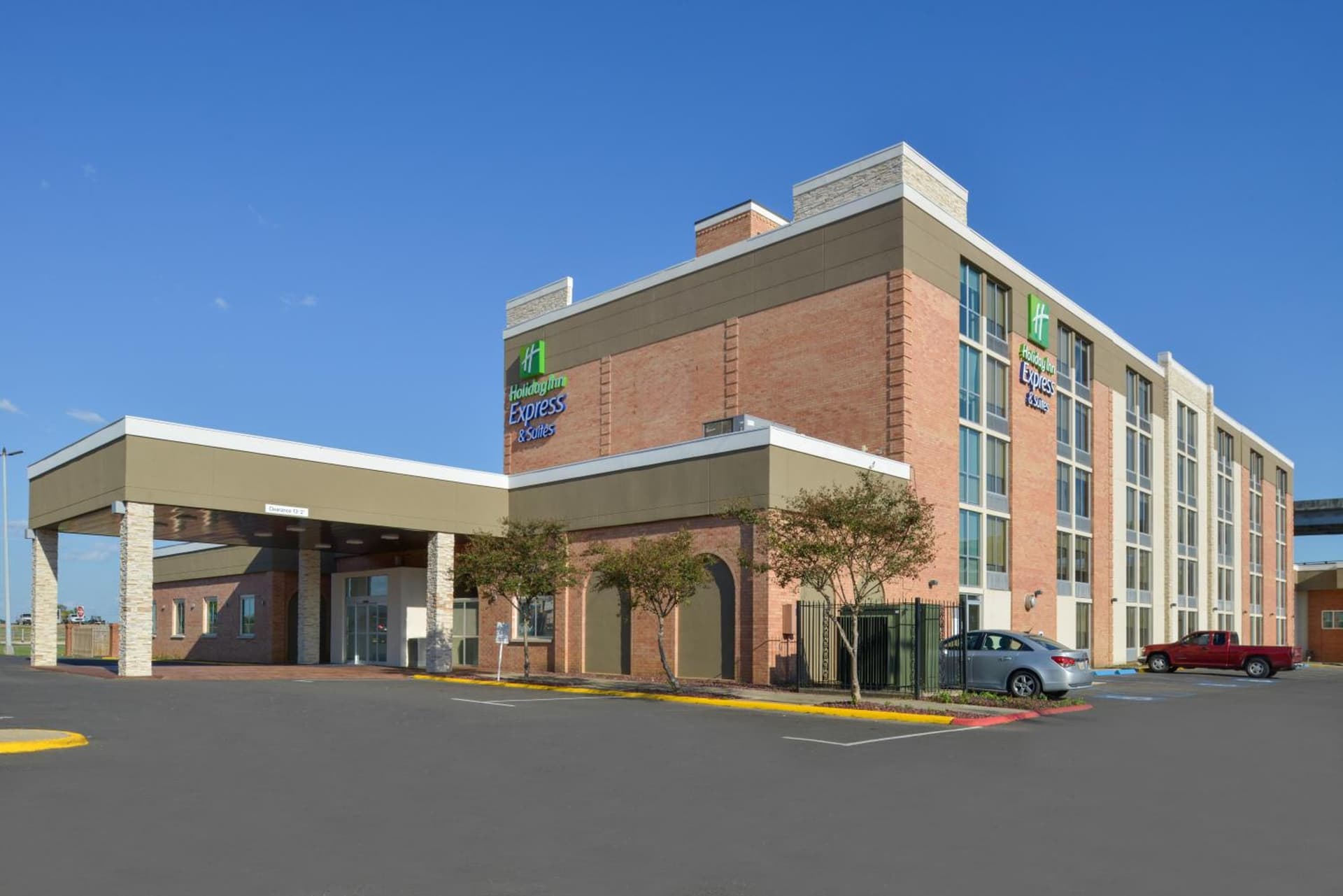 Holiday Inn Express & Suites - Shreveport - Downtown by IHG — hotel in Shreveport, Louisiana