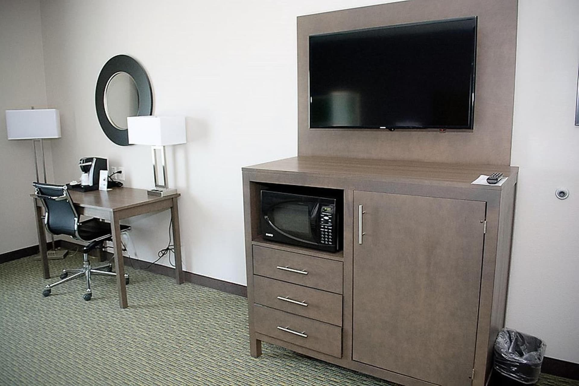 Holiday Inn Express Hotel and Suites Port Aransas/Beach Area by IHG gallery photo in Port Aransas, TX — image 25