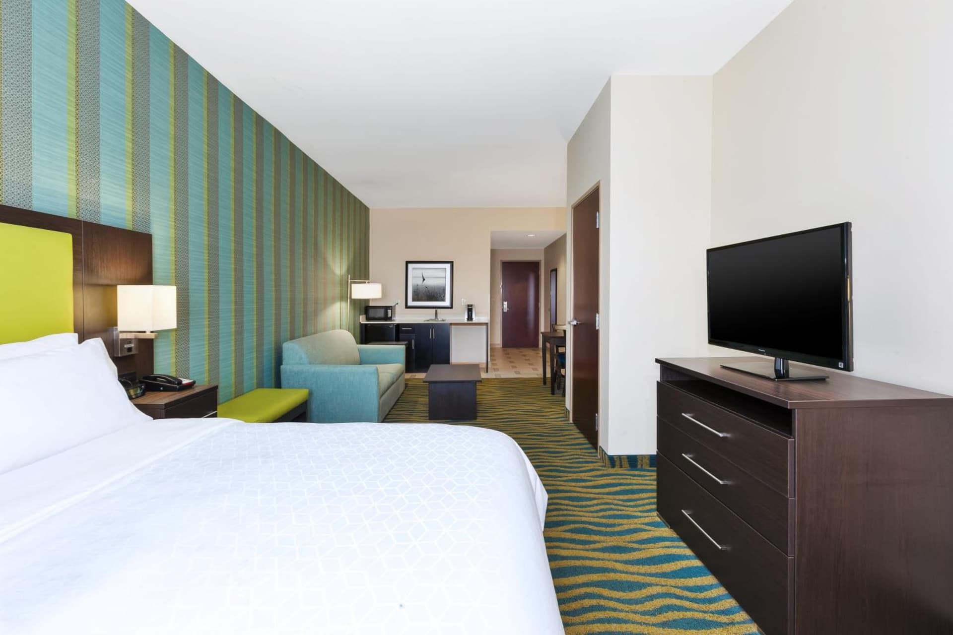 Holiday Inn Express & Suites Southport - Oak Island Area by IHG gallery photo in Oak Island, NC — image 34