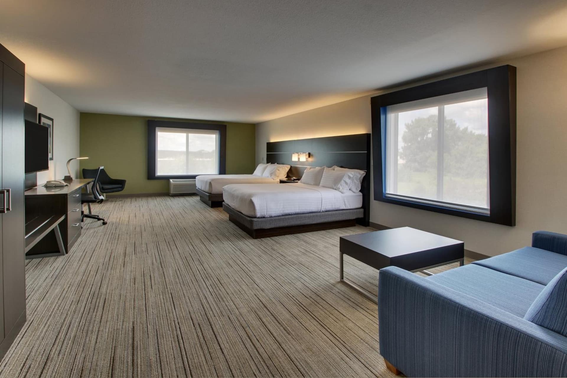 Holiday Inn Express Hotel & Suites Morris by IHG gallery photo in Morris, IL — image 9