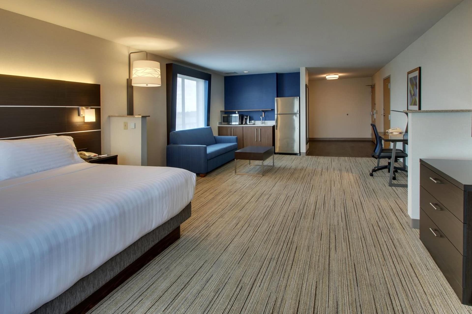 Holiday Inn Express Hotel & Suites Morris by IHG gallery photo in Morris, IL — image 24