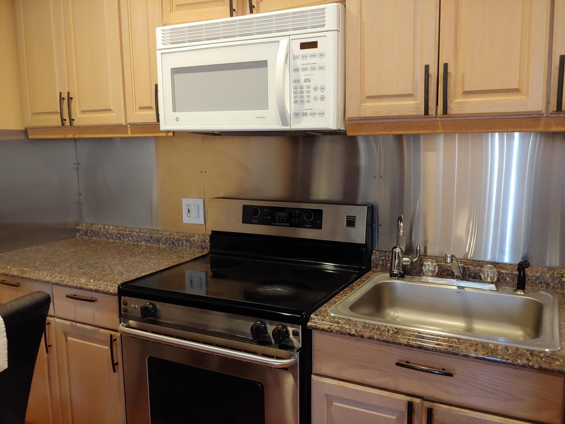 Jones Beach Hotel gallery photo in Wantagh, NY — image 6