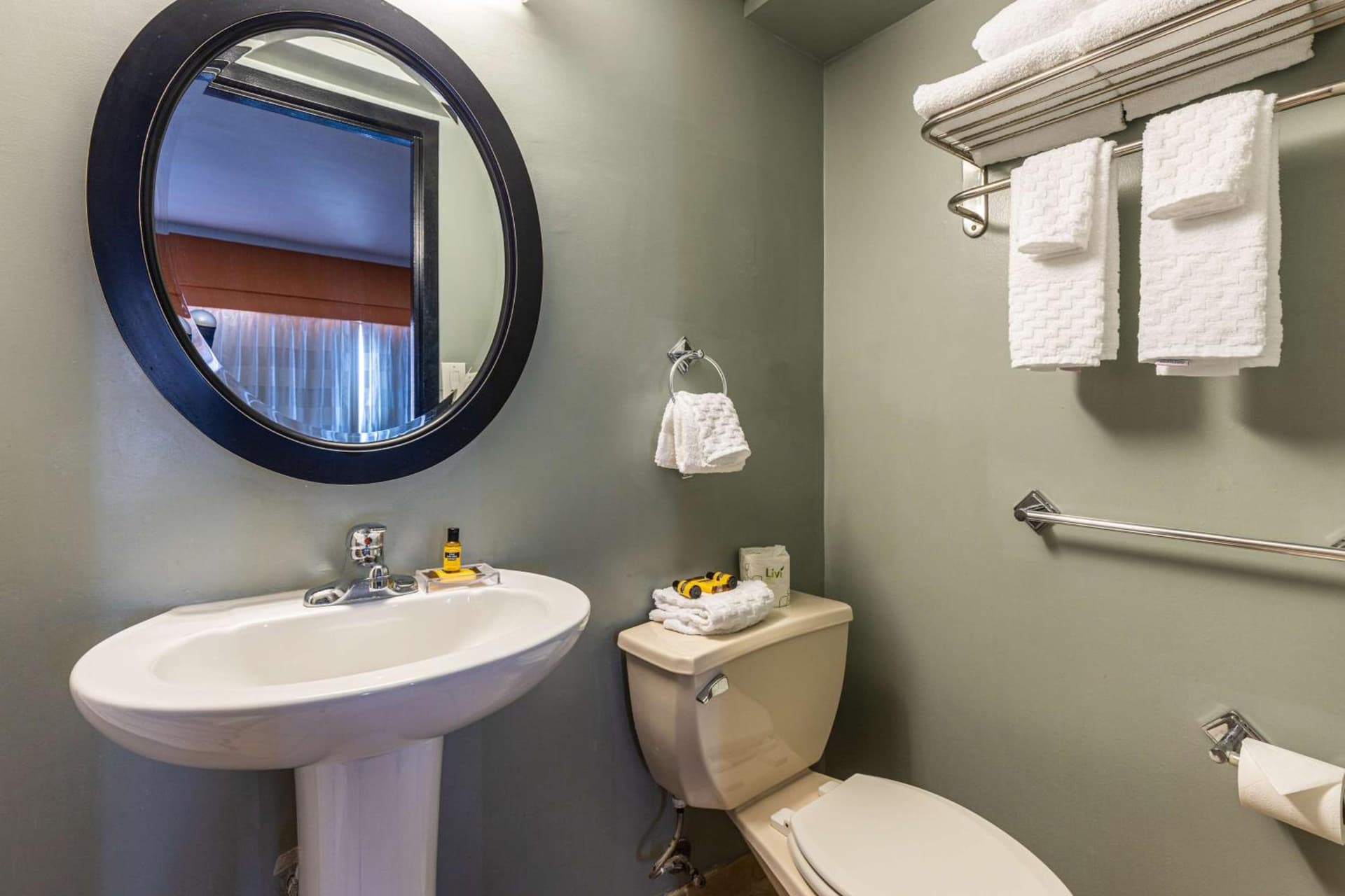 Sandcastle Resort gallery photo in Virginia Beach, VA — image 71
