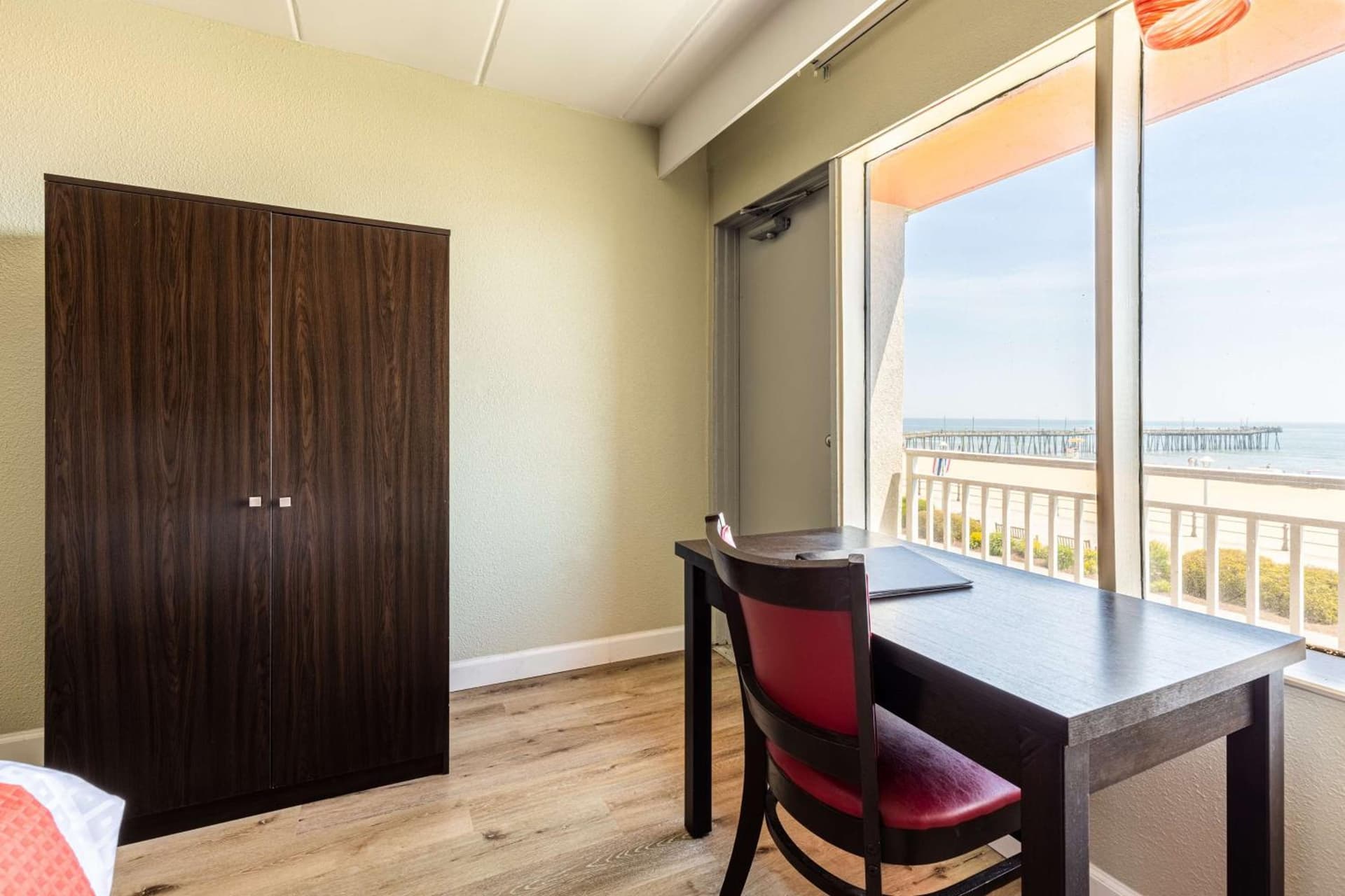 Sandcastle Resort gallery photo in Virginia Beach, VA — image 27