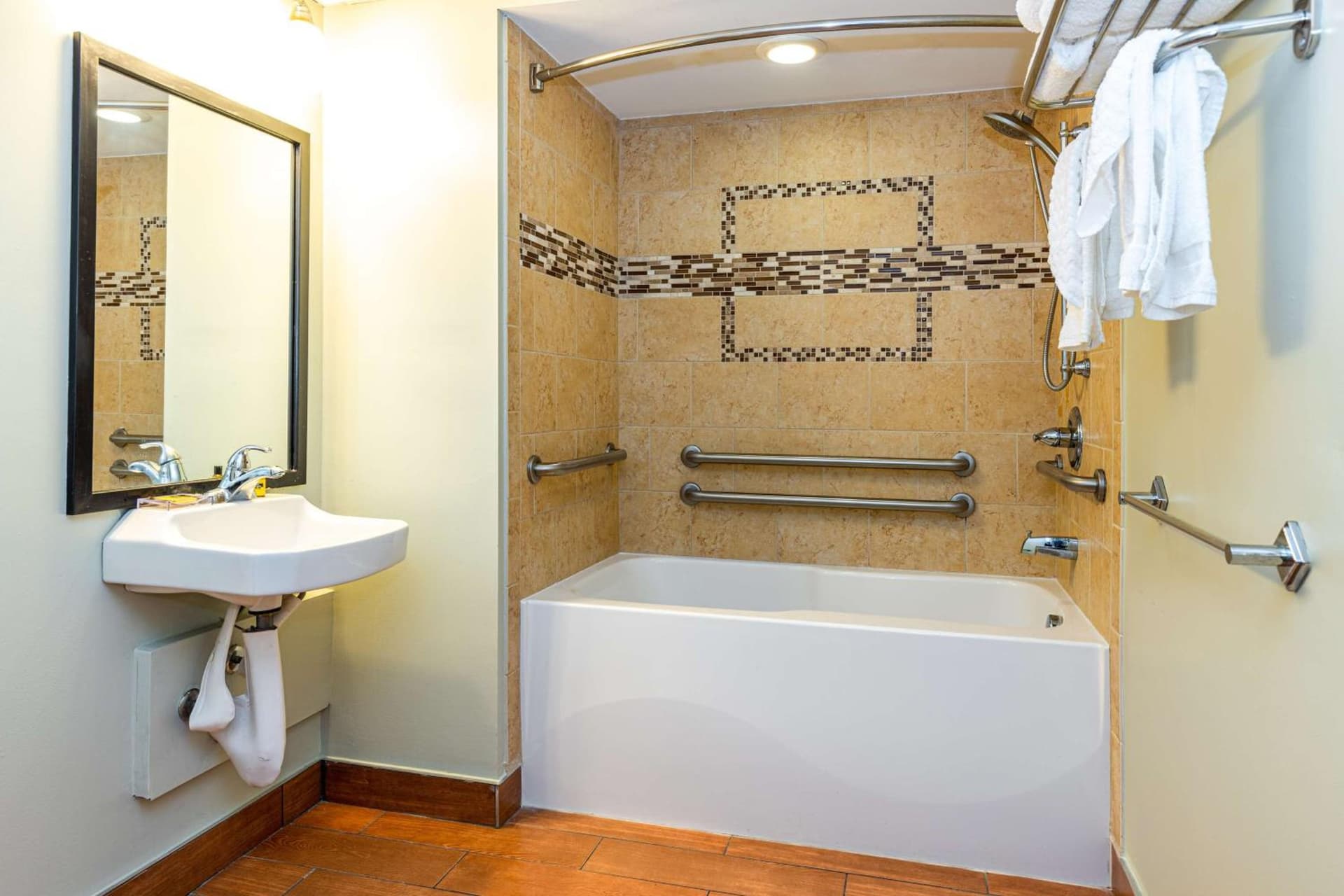 Sandcastle Resort gallery photo in Virginia Beach, VA — image 103