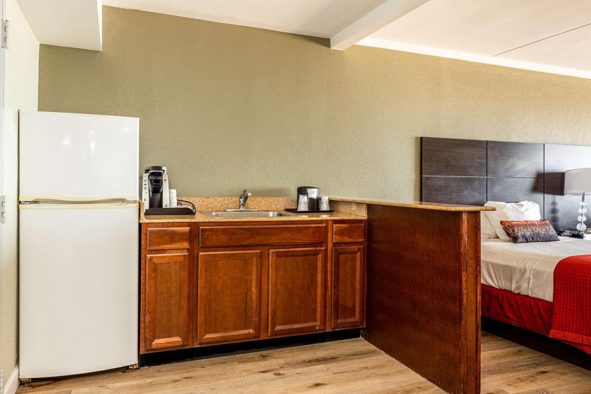 Sandcastle Resort gallery photo in Virginia Beach, VA — image 59
