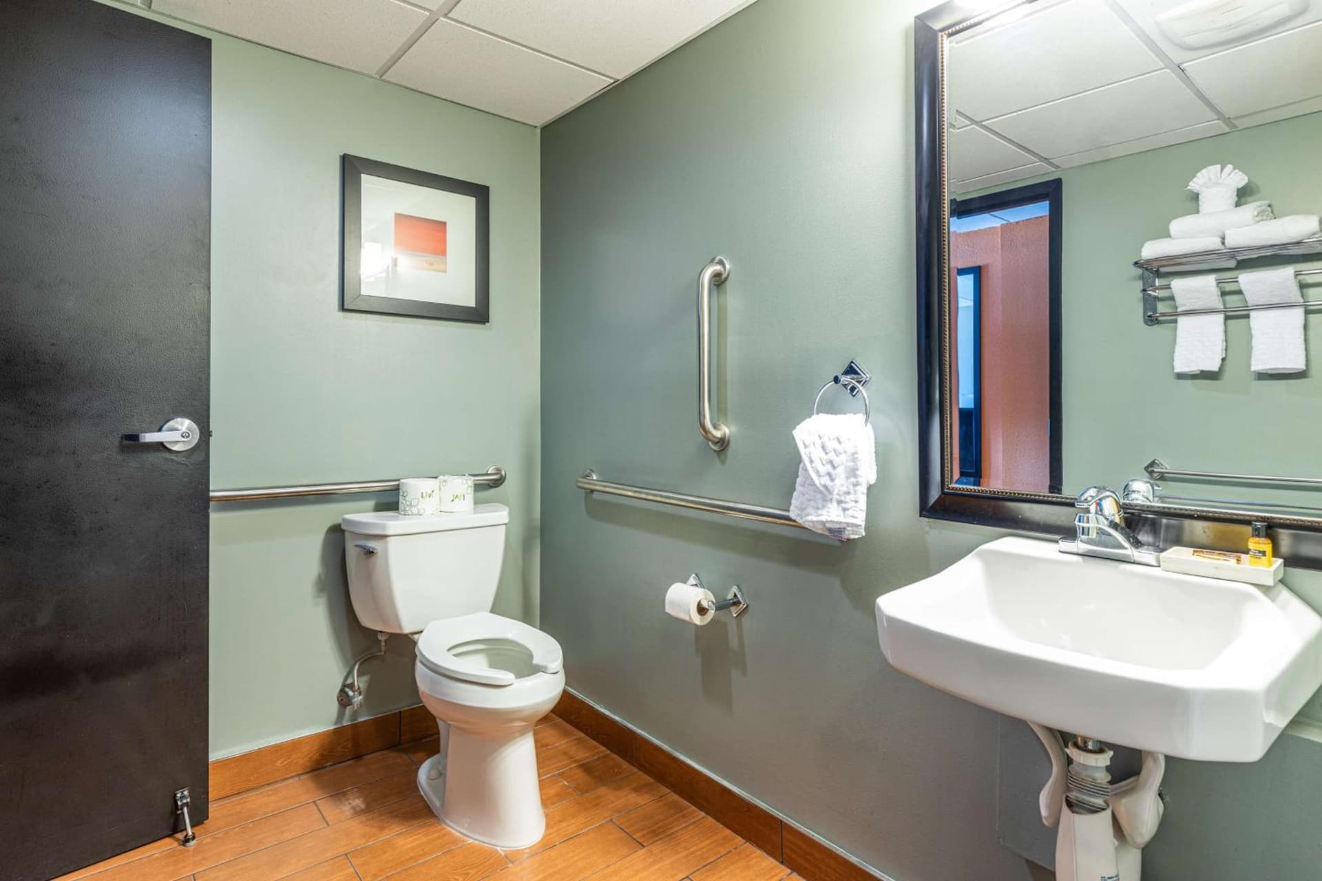 Sandcastle Resort gallery photo in Virginia Beach, VA — image 79