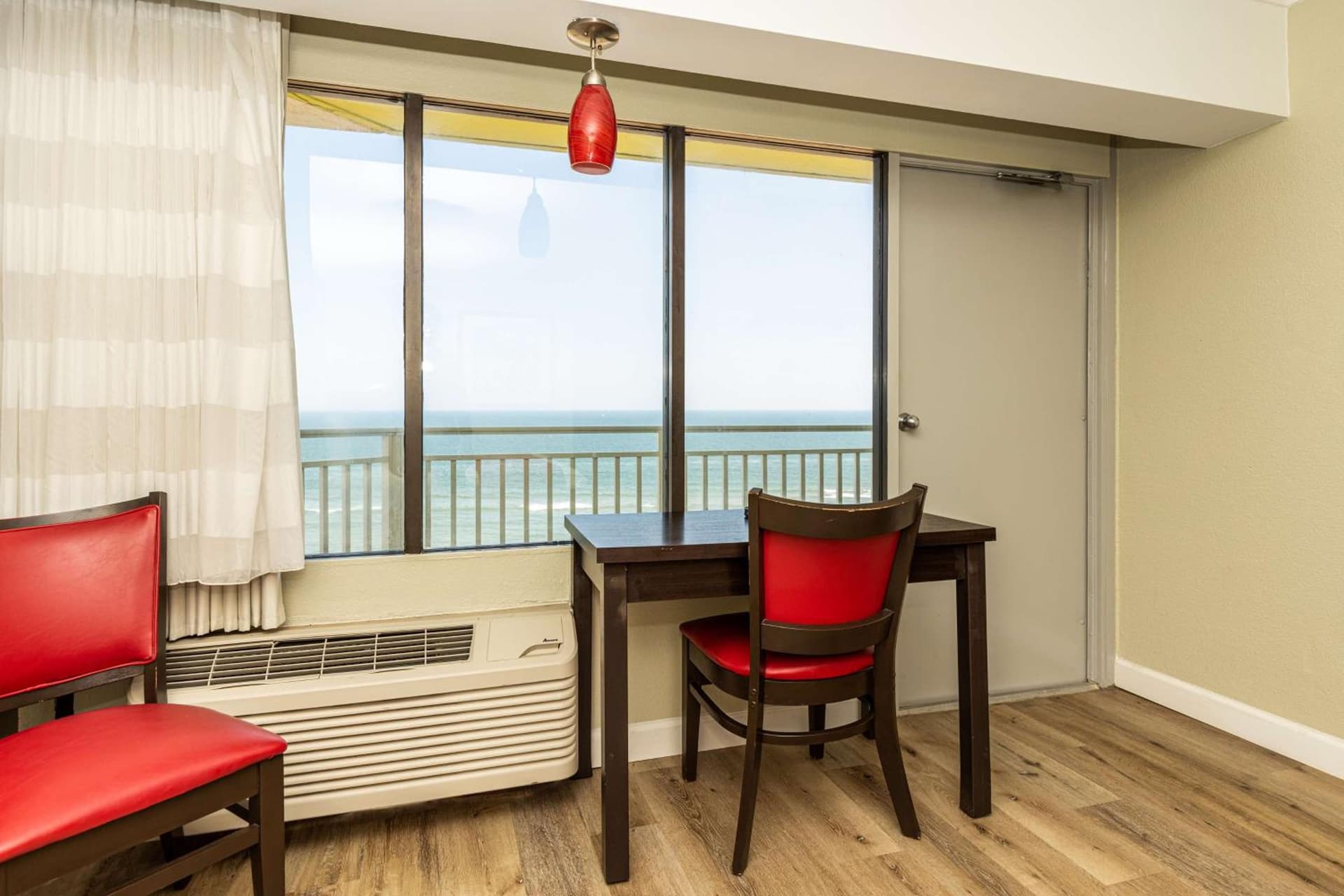 Sandcastle Resort gallery photo in Virginia Beach, VA — image 96
