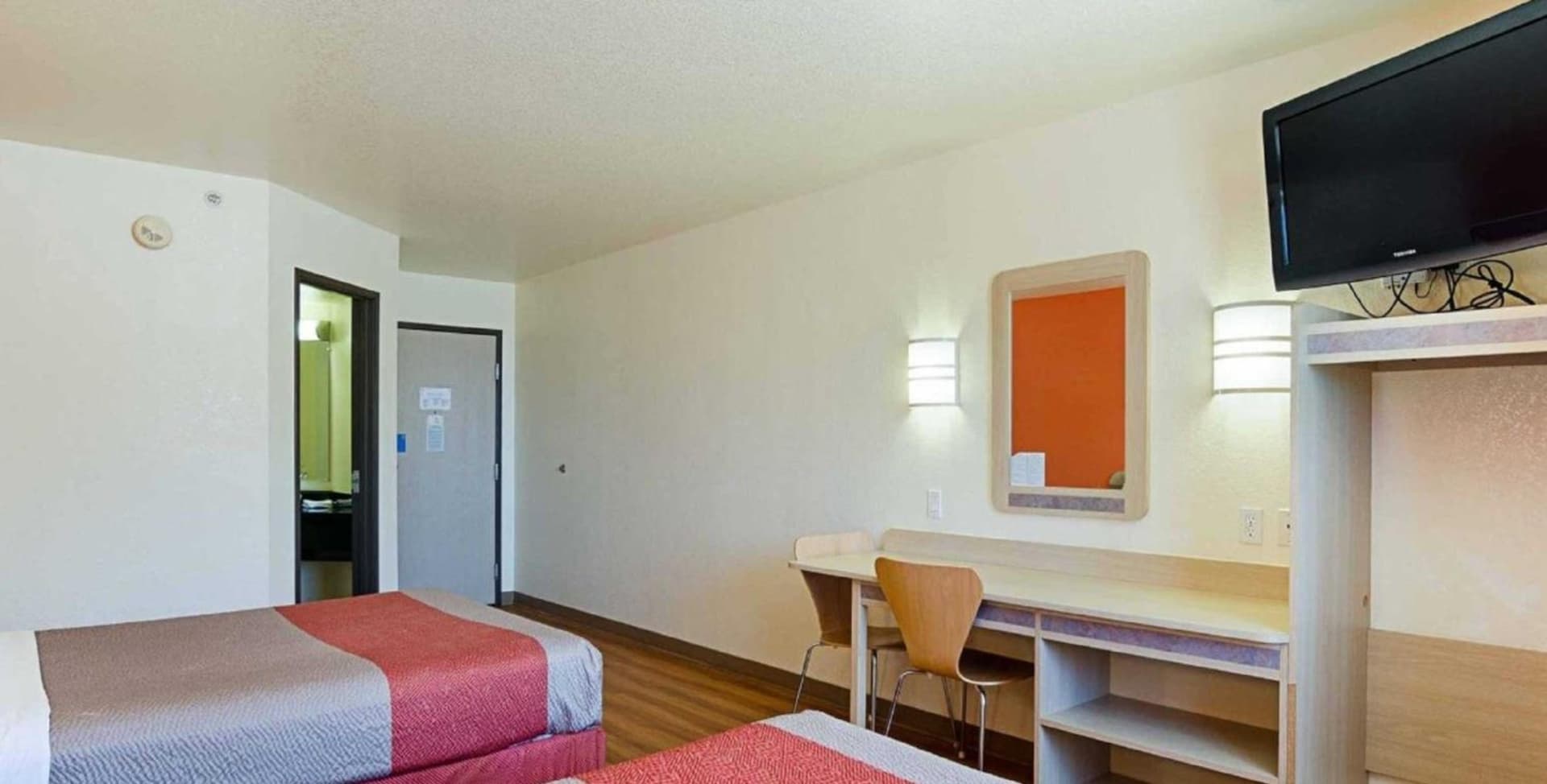 Motel 6-Fort Lupton, CO gallery photo in Fort Lupton, CO — image 21