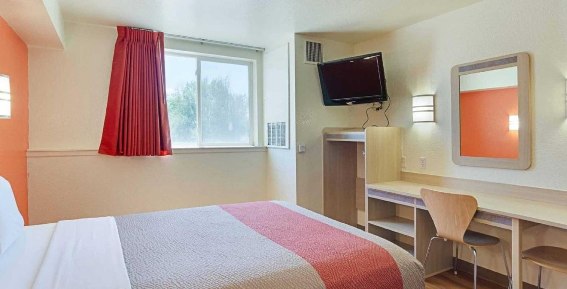 Motel 6-Fort Lupton, CO gallery photo in Fort Lupton, CO — image 58