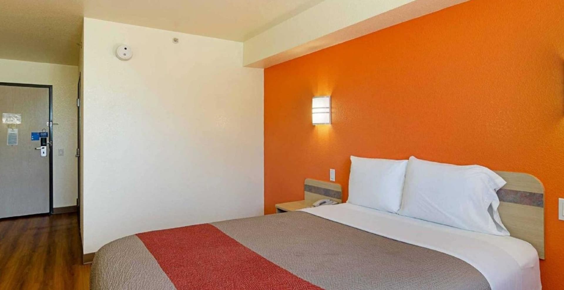 Motel 6-Fort Lupton, CO gallery photo in Fort Lupton, CO — image 40