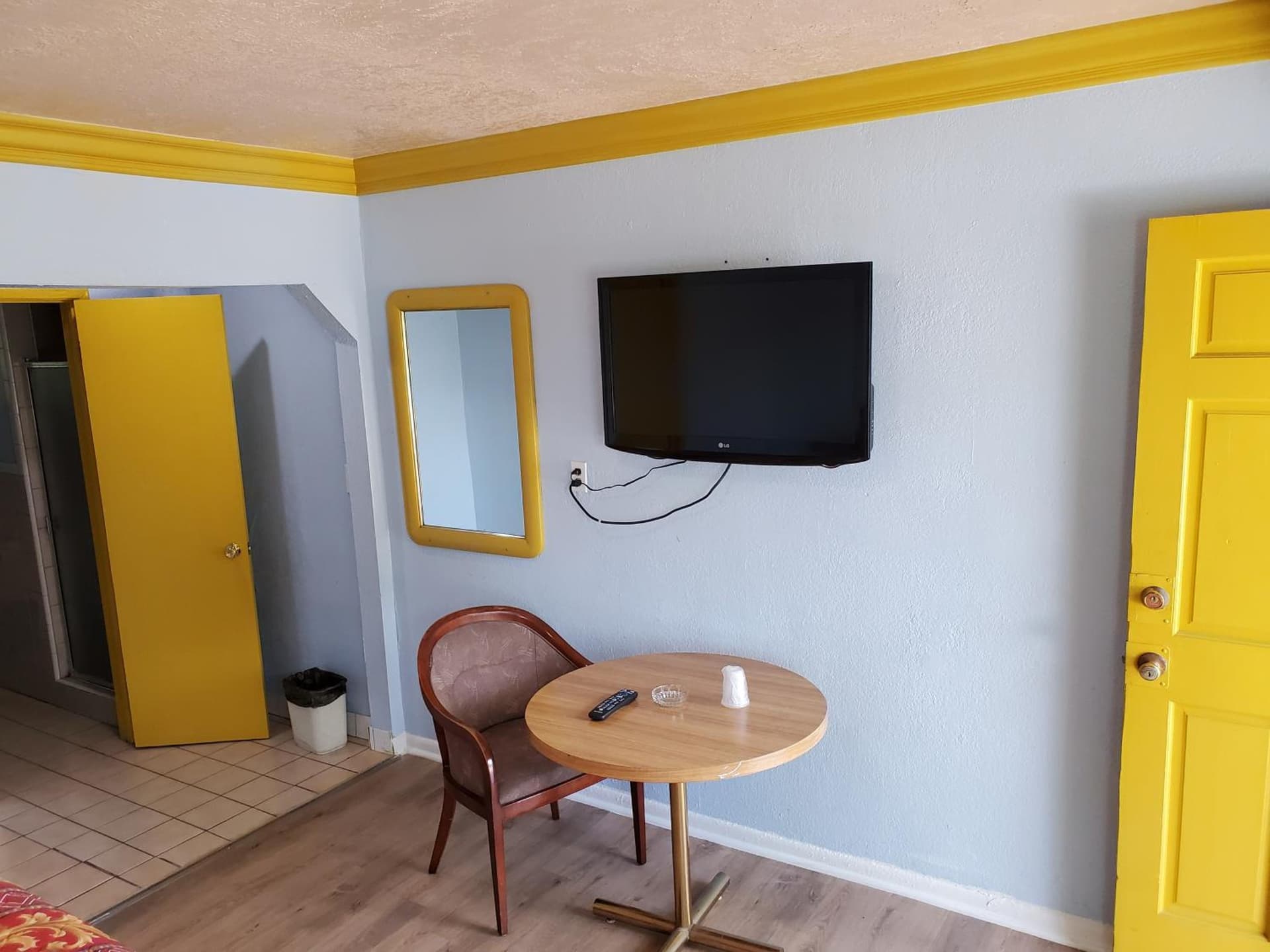Rose motel gallery photo in Compton, CA — image 23