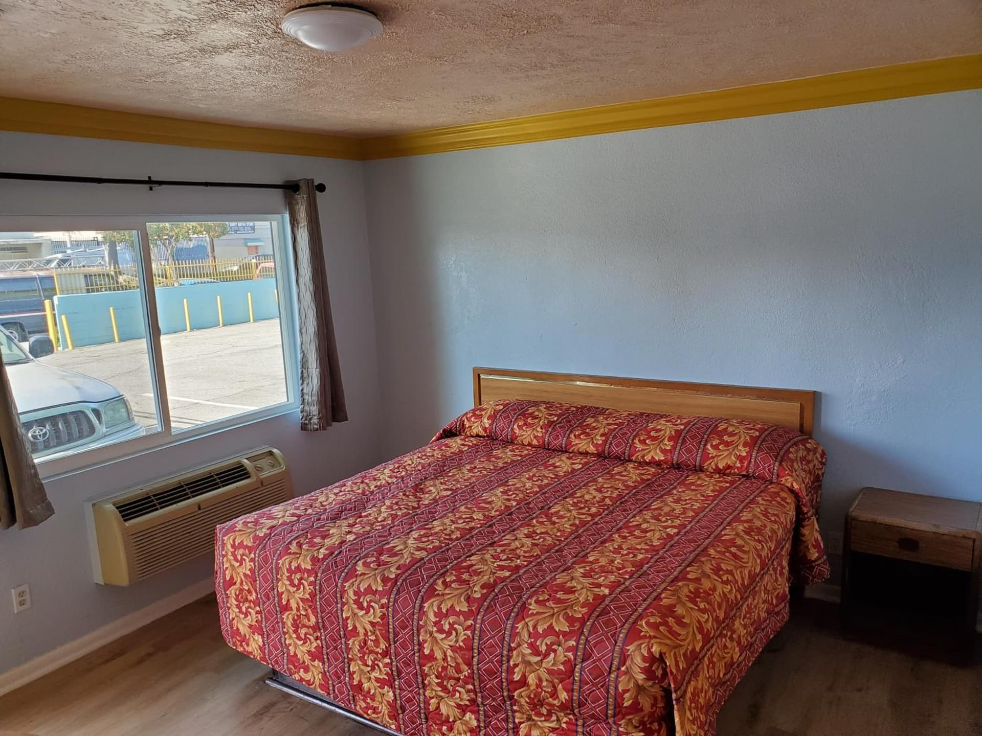 Rose motel gallery photo in Compton, CA — image 22
