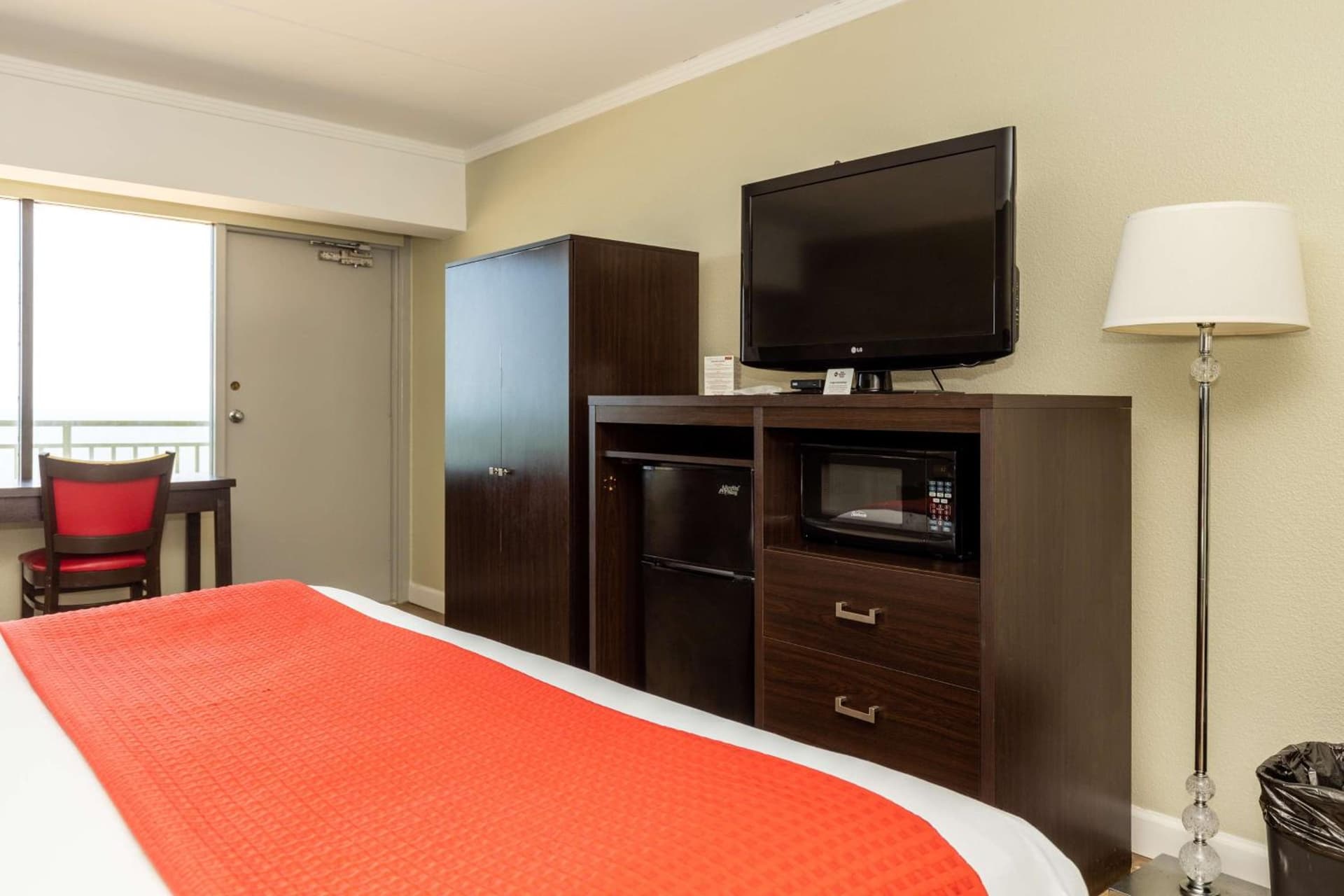 Sandcastle Resort gallery photo in Virginia Beach, VA — image 98