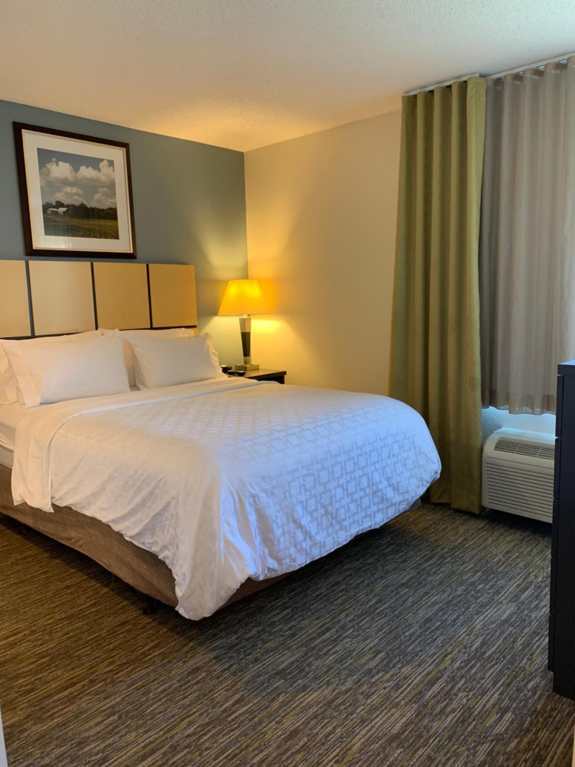 Candlewood Suites Fargo-North Dakota State University by IHG interior in Fargo, ND — gallery photo 2