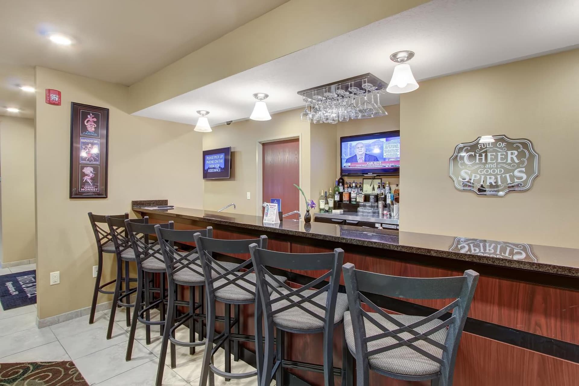 Cobblestone Hotel & Suites - Waynesboro gallery photo in Rouzerville, PA — image 18