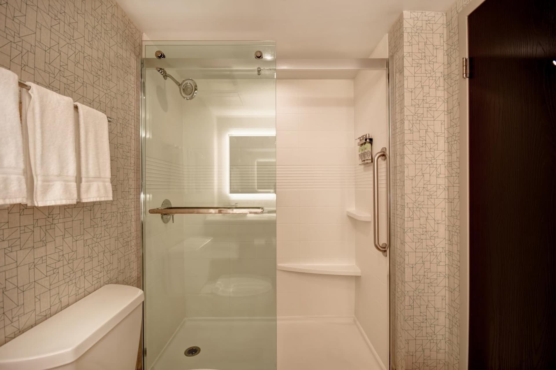 Holiday Inn Express & Suites Allentown-Dorney Park Area by IHG gallery photo in Allentown, PA — image 8