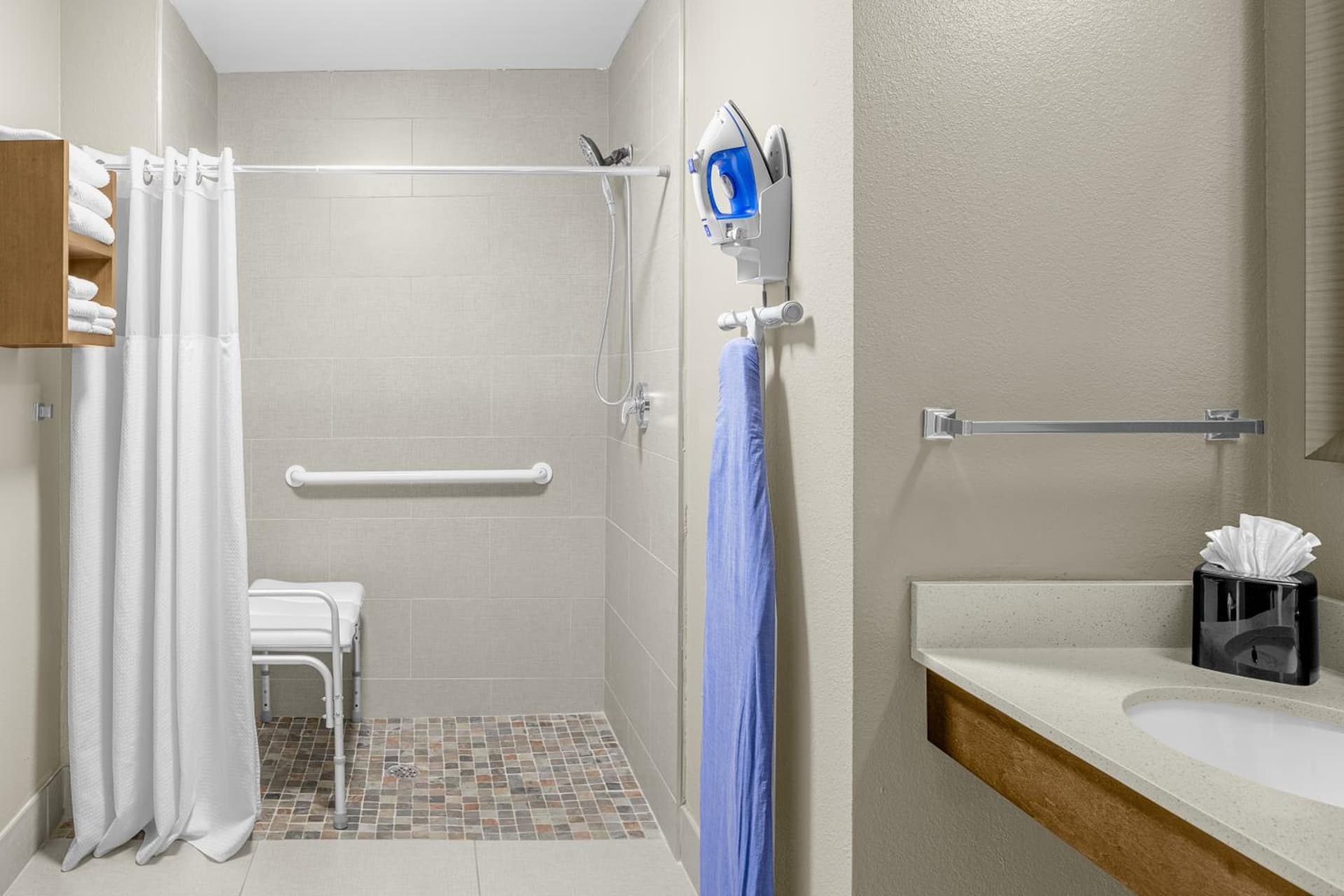 Staybridge Suites Chattanooga-Hamilton Place by IHG gallery photo in Chattanooga, TN — image 11