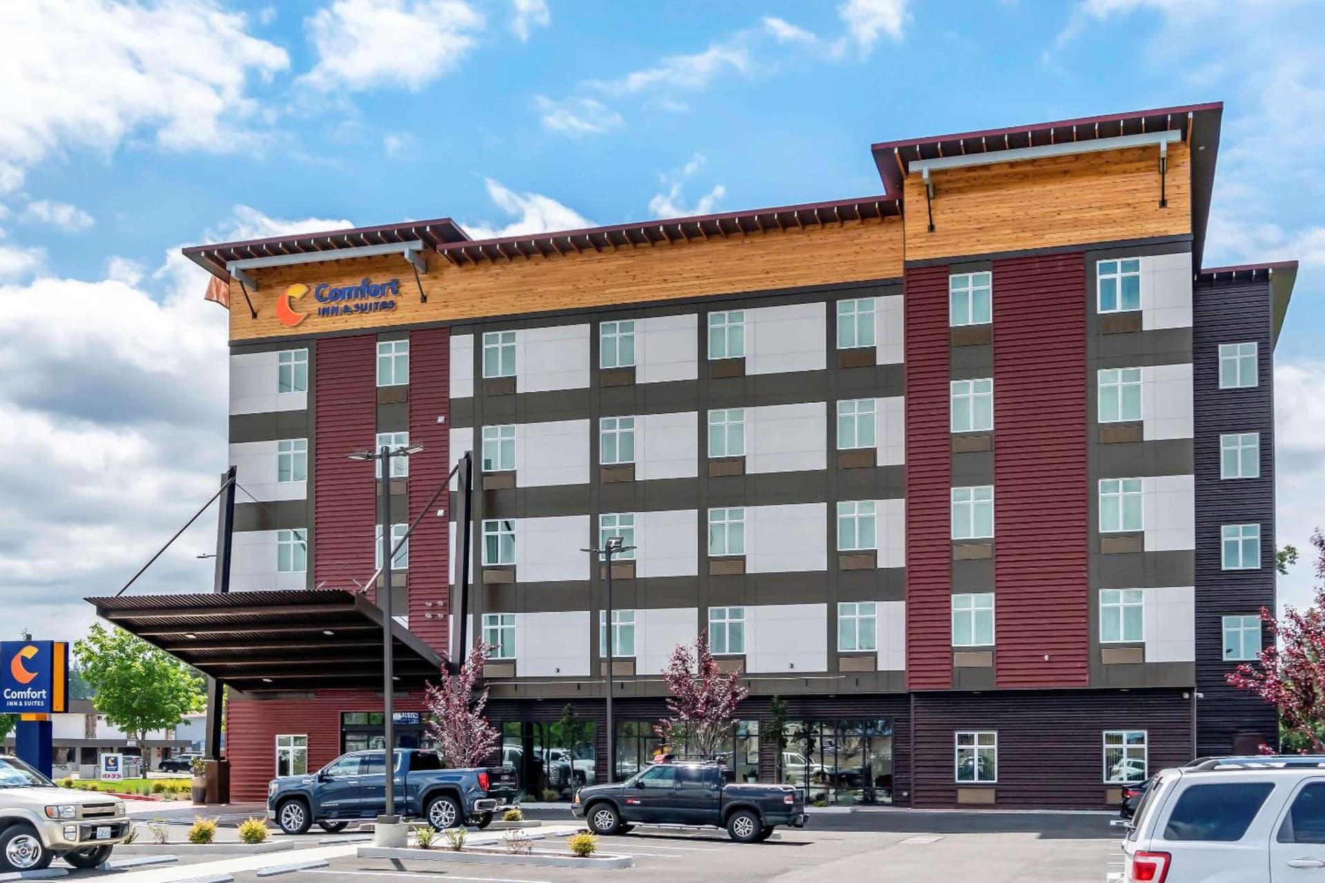Comfort Inn & Suites Lakewood by JBLM featured exterior or lobby in Lakewood, WA — similar hotel