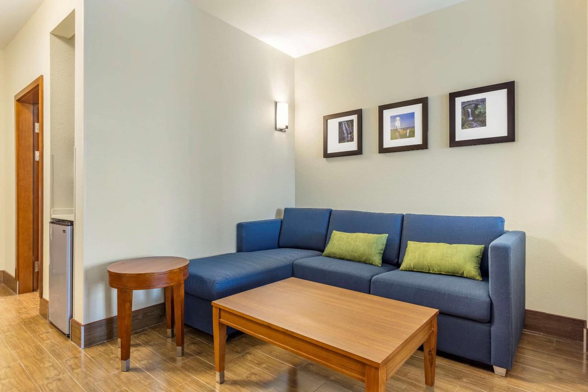 Comfort Inn & Suites Lakewood by JBLM gallery photo in Lakewood, WA — image 19