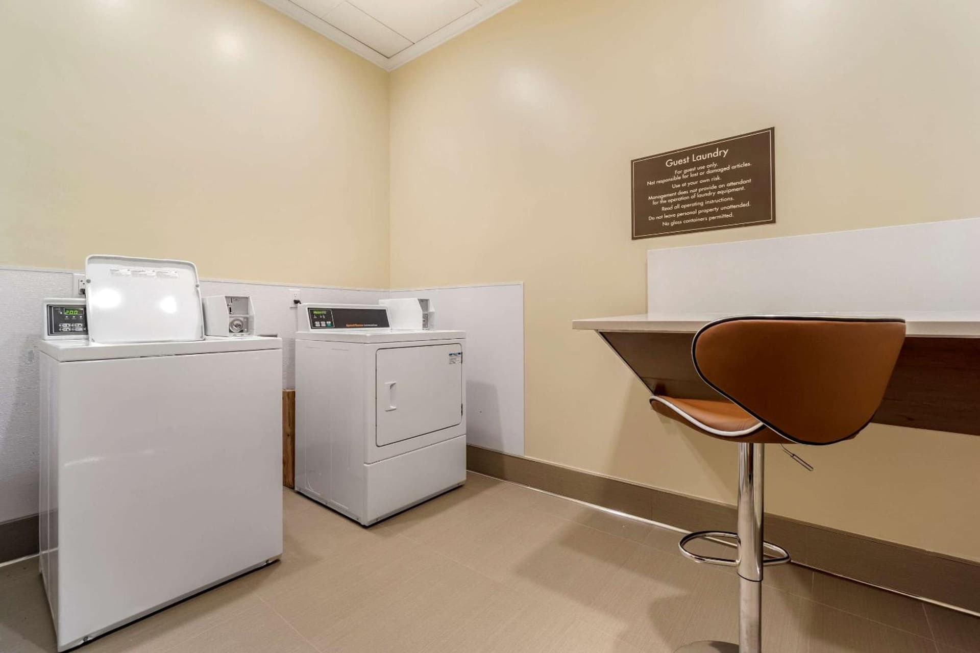 Comfort Inn & Suites Lakewood by JBLM gallery photo in Lakewood, WA — image 8