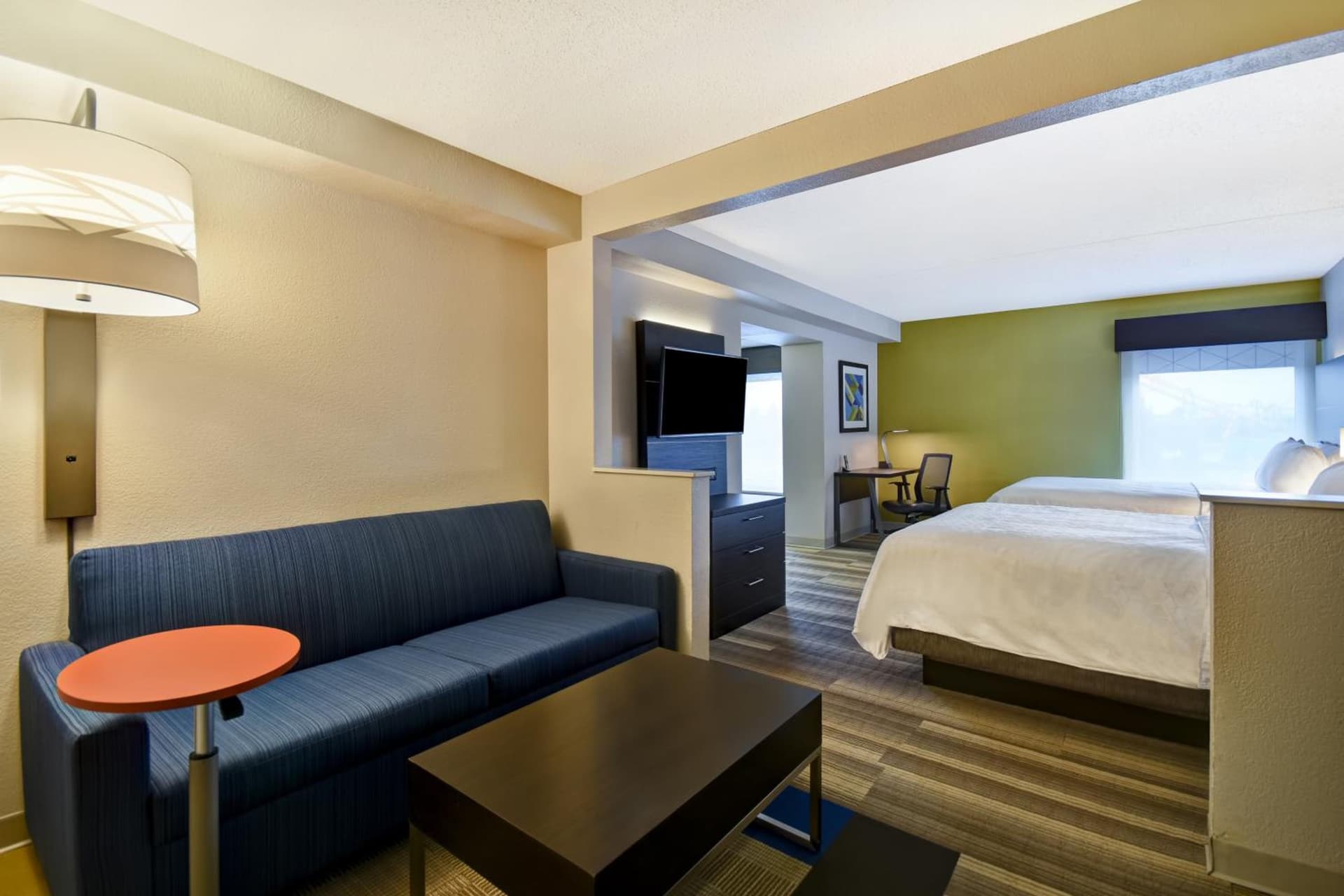 Holiday Inn Express & Suites Allentown-Dorney Park Area by IHG gallery photo in Allentown, PA — image 7