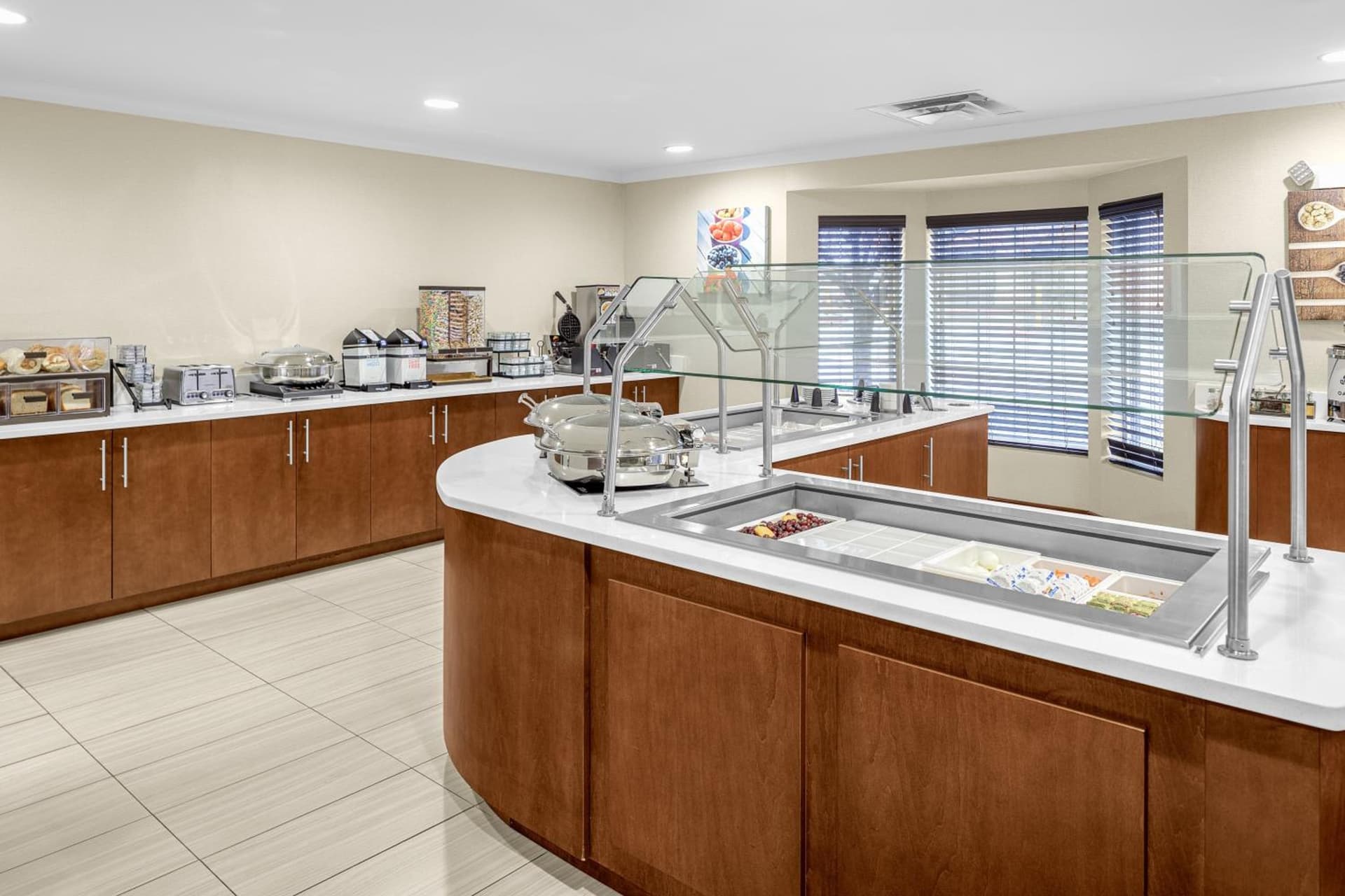 Staybridge Suites Chattanooga-Hamilton Place by IHG property views in Chattanooga, TN — gallery photo 3