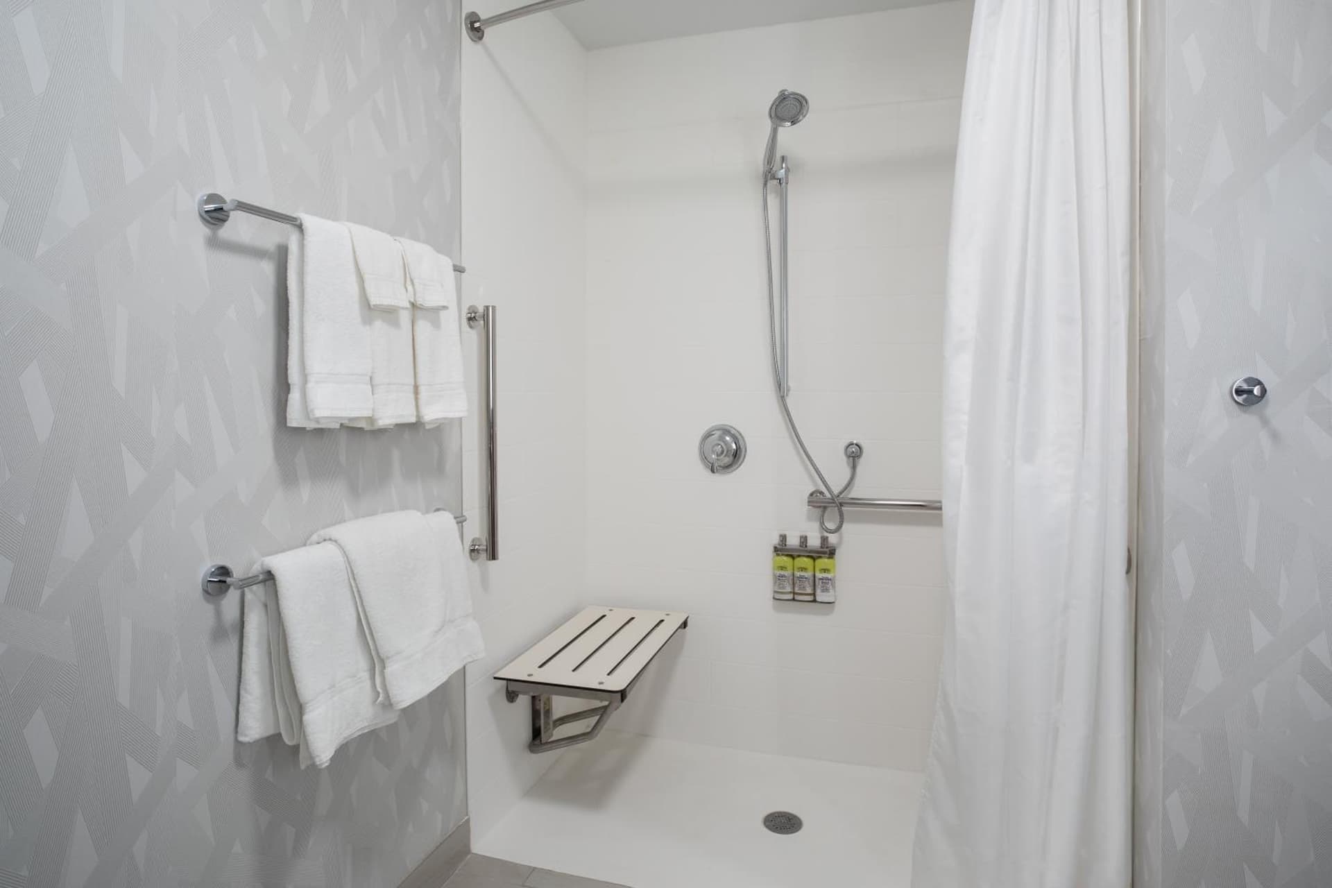 Holiday Inn Express & Suites - Denver NE - Brighton by IHG gallery photo in Brighton, CO — image 5
