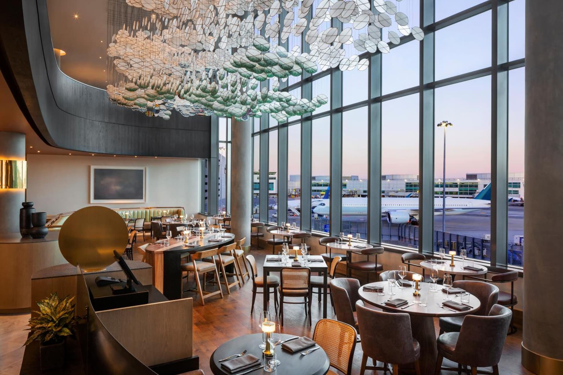 Grand Hyatt at SFO gallery photo in Millbrae, CA — image 9
