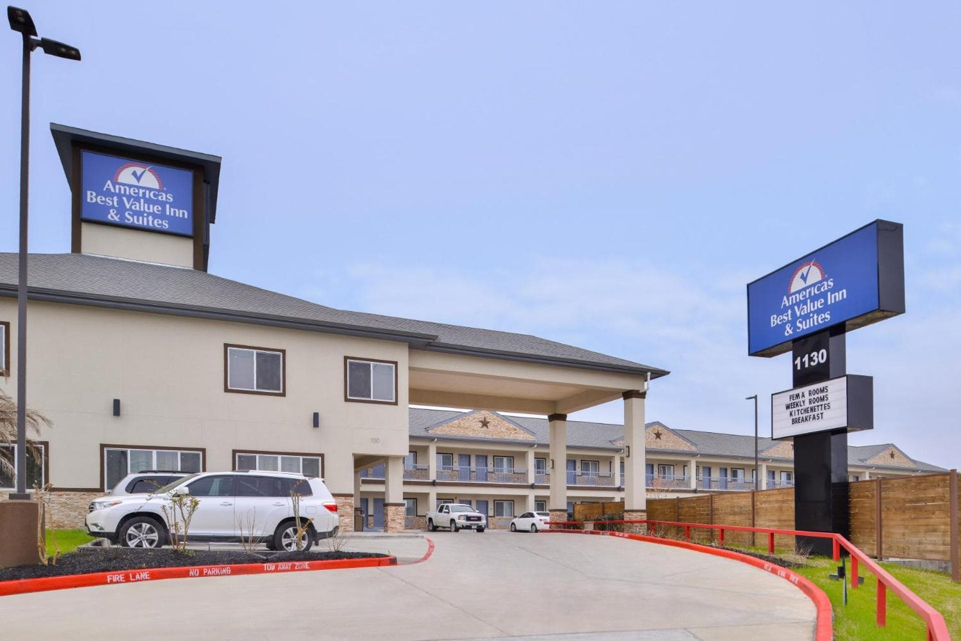 Crystal Inn & Suites IAH Humble featured exterior or lobby in Humble, TX — similar hotel