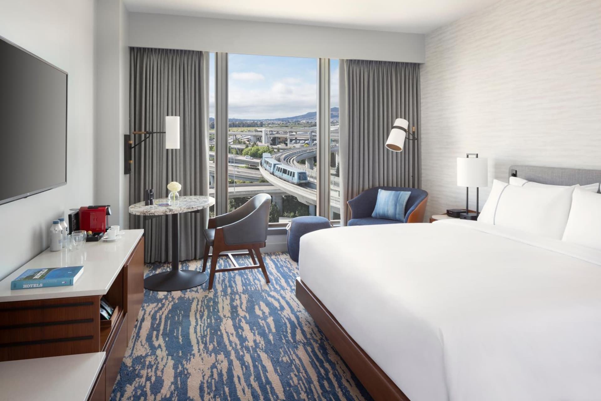 Grand Hyatt at SFO gallery photo in Millbrae, CA — image 26