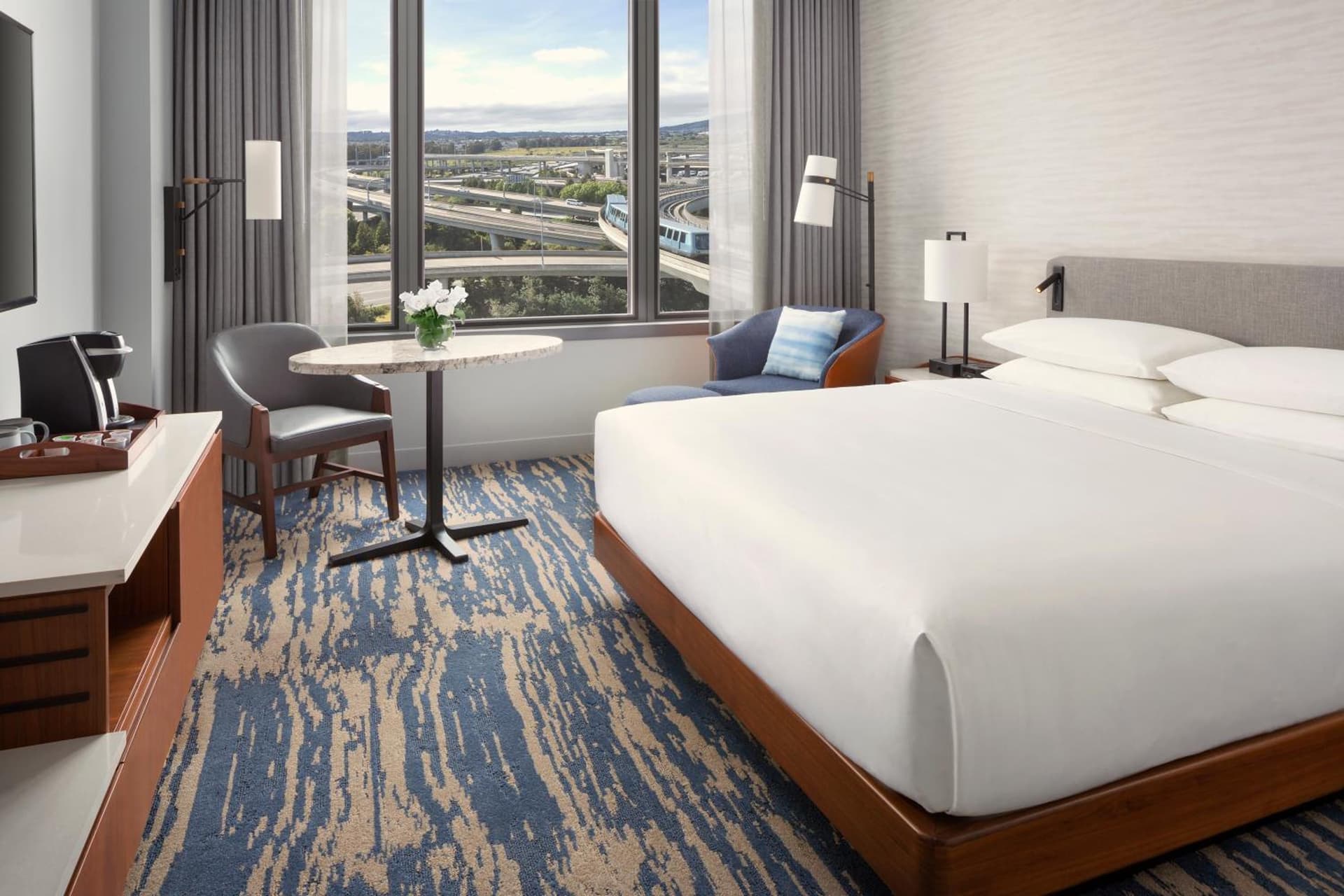 Grand Hyatt at SFO property views in Millbrae, CA — gallery photo 3