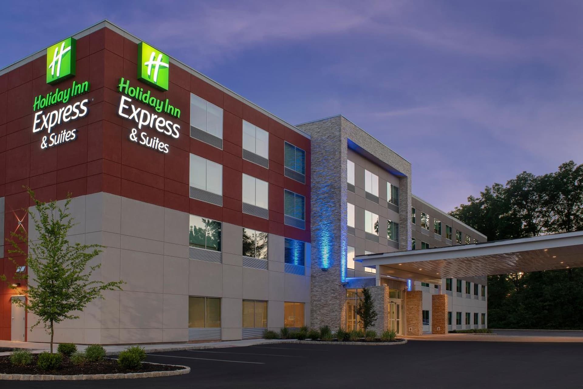 Holiday Inn Express & Suites Kingsland I-95-Naval Base Area by IHG property views in Kingsland, GA — gallery photo 3