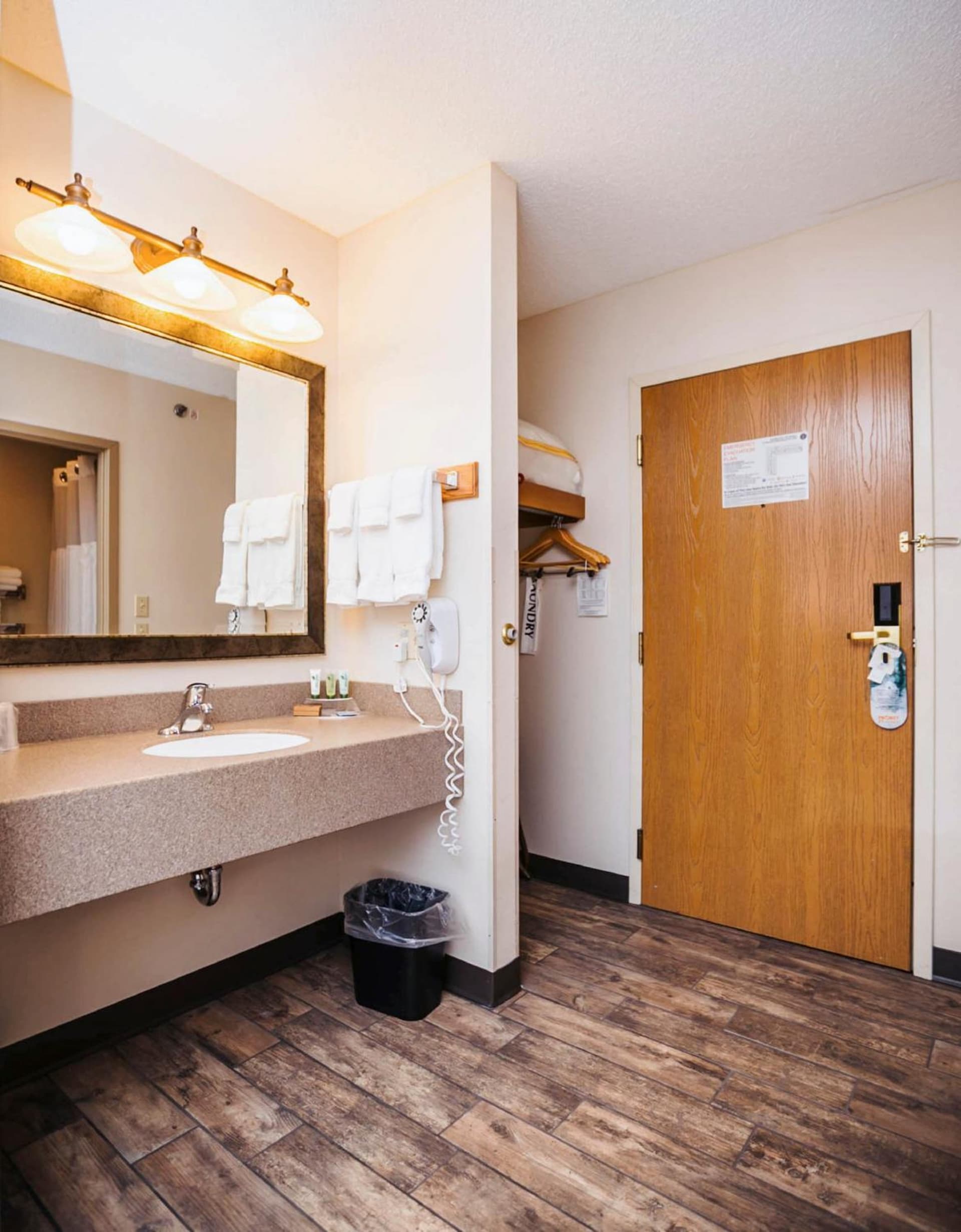 SureStay Plus by Best Western Elizabethtown Lancaster gallery photo in Elizabethtown, PA — image 15