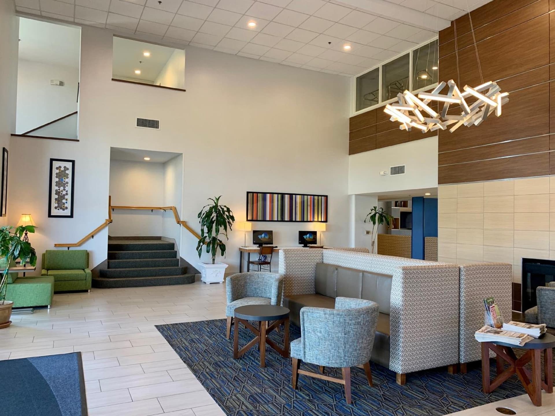 Holiday Inn Express & Suites Tracy by IHG gallery photo in Tracy, CA — image 10
