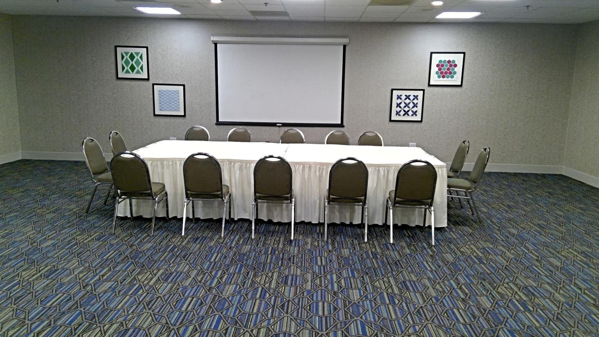 Holiday Inn Express & Suites Tracy by IHG gallery photo in Tracy, CA — image 44