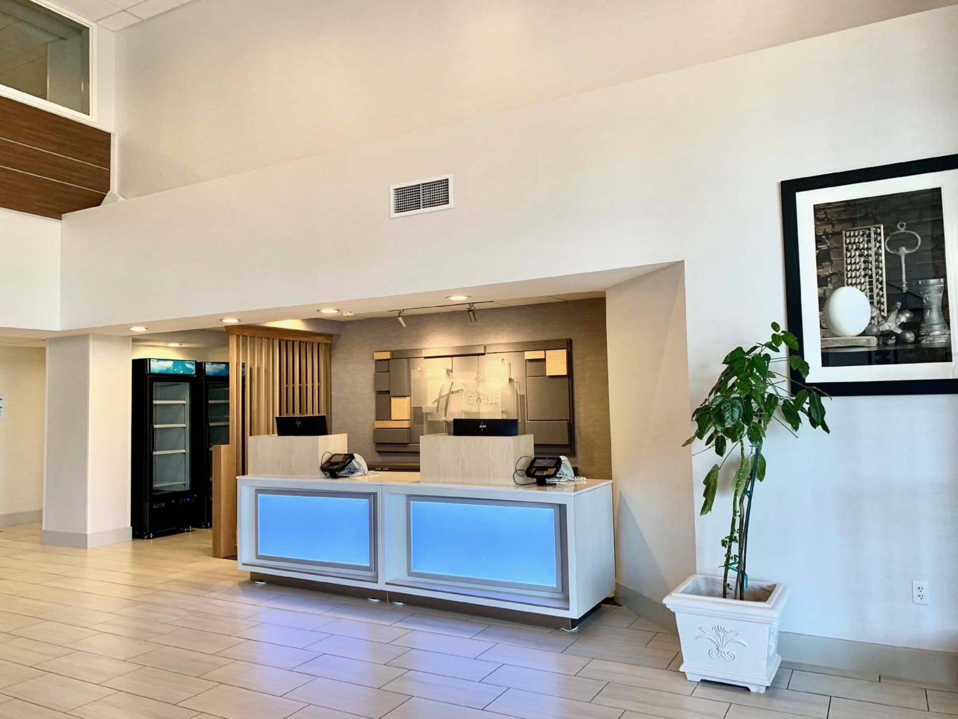Holiday Inn Express & Suites Tracy by IHG gallery photo in Tracy, CA — image 38