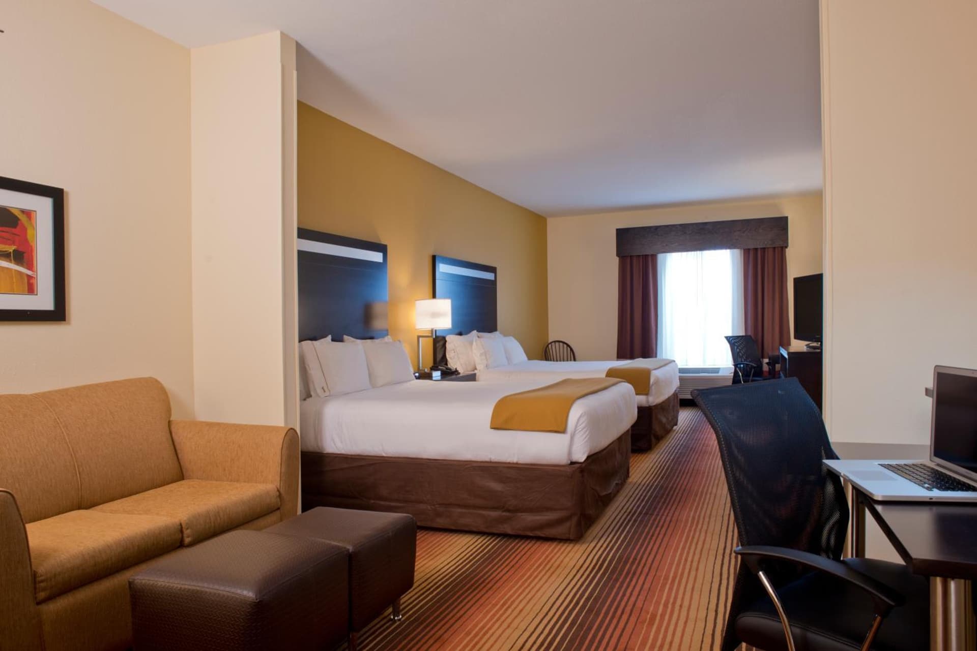 Holiday Inn Express Hotel & Suites Prattville South by IHG interior in Prattville, AL — gallery photo 2