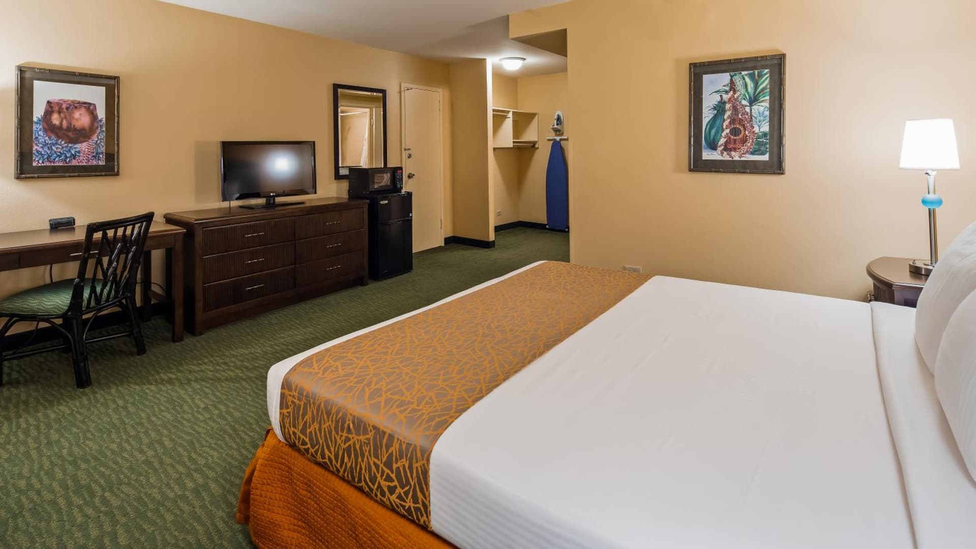 Airport Honolulu Hotel, Trademark Collection by Wyndham gallery photo in Honolulu, HI — image 45