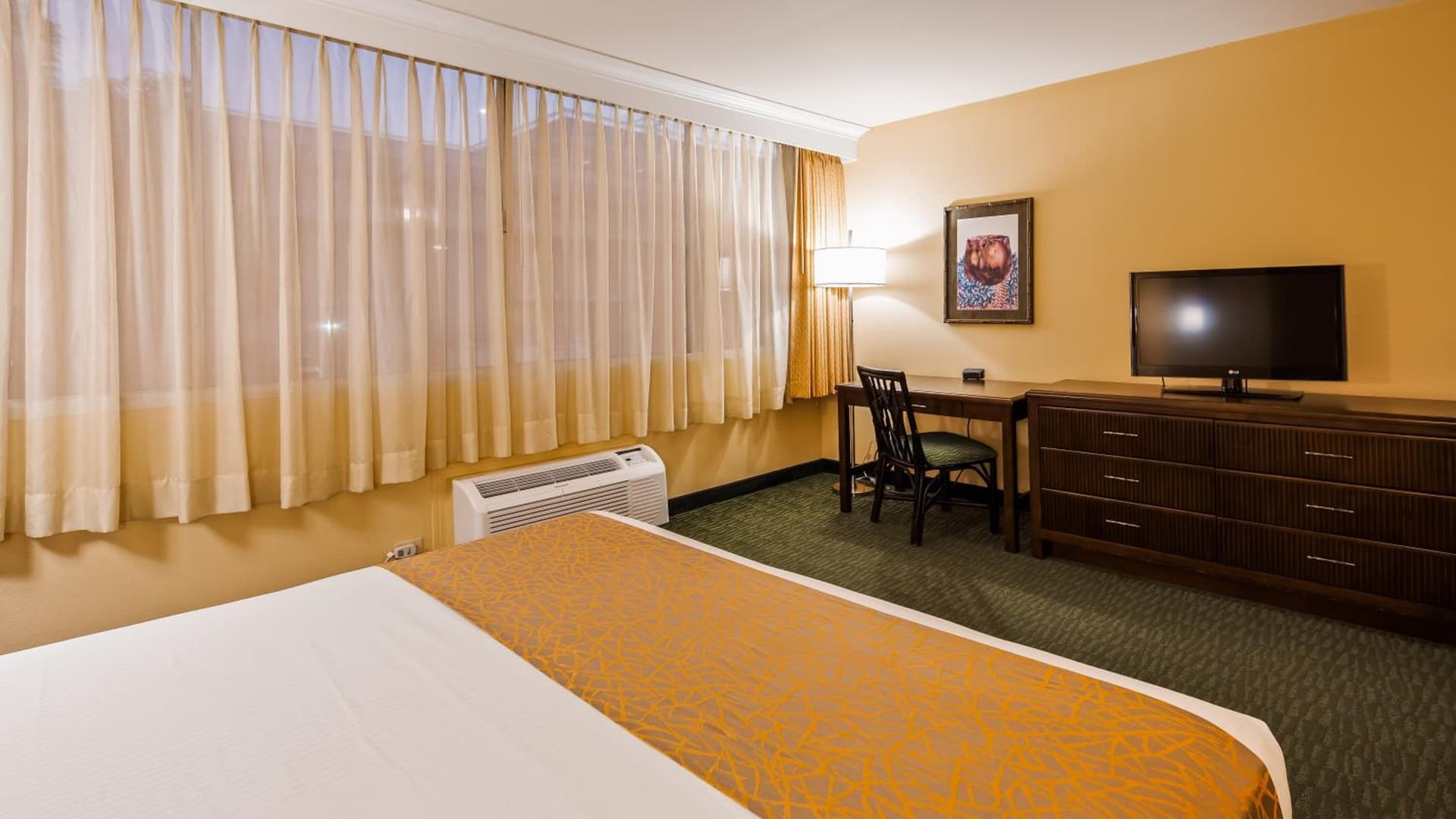 Airport Honolulu Hotel, Trademark Collection by Wyndham gallery photo in Honolulu, HI — image 50