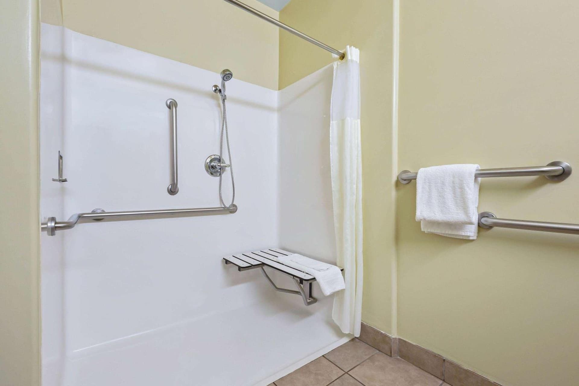 La Quinta by Wyndham Moreno Valley gallery photo in Moreno Valley, CA — image 15
