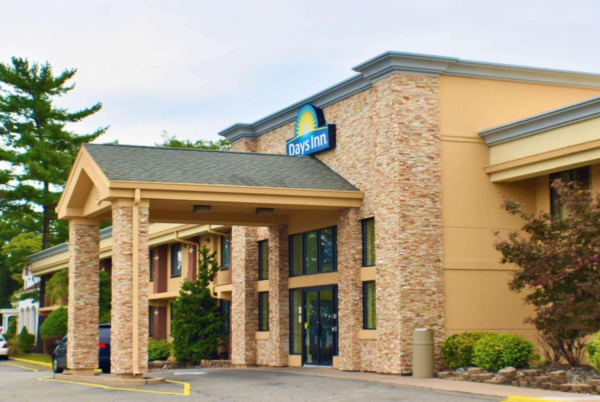 Days Inn by Wyndham Wayne featured exterior or lobby in Wayne, NJ — similar hotel