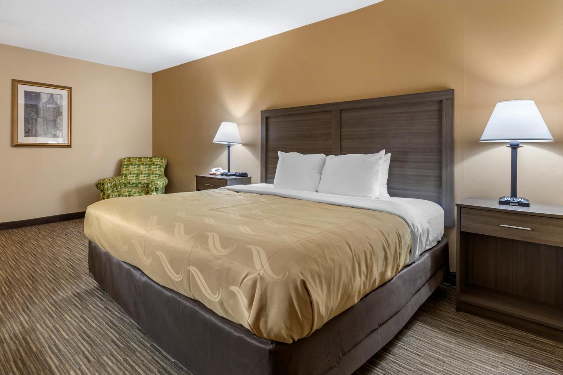 Quality Inn & Suites Hanes Mall gallery photo in Winston-Salem, NC — image 18